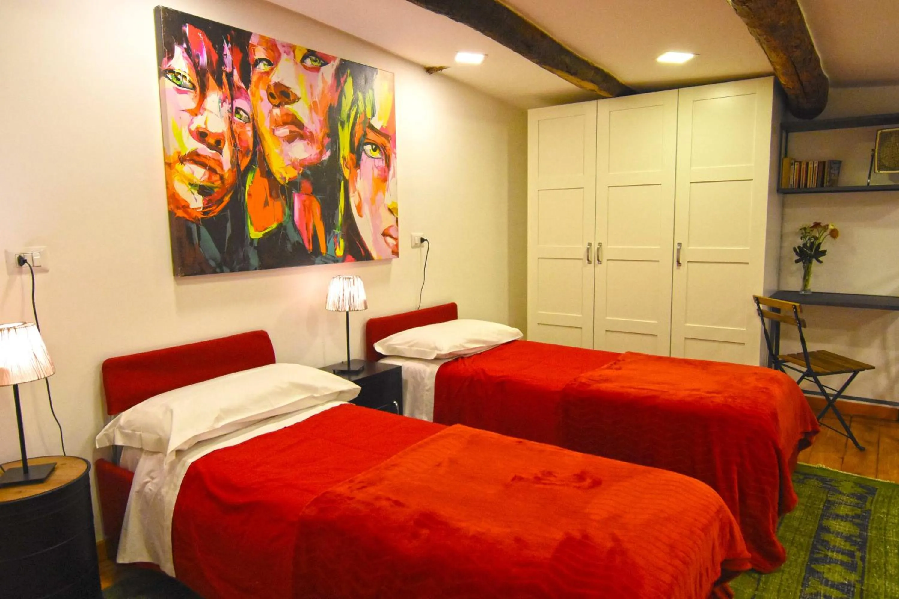 Toilet, Bed in B&B Ninarella Napoli