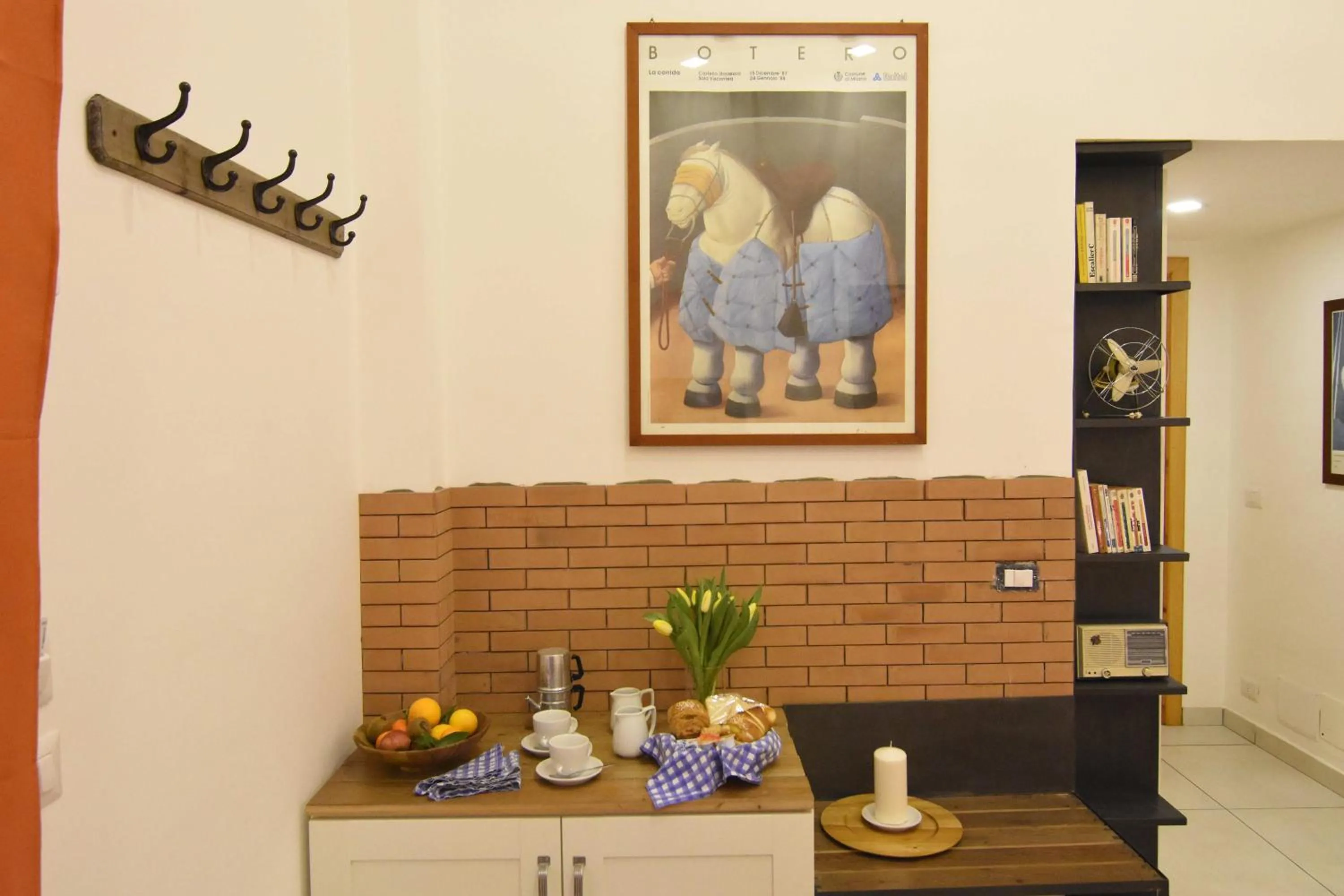 Photo of the whole room in B&B Ninarella Napoli