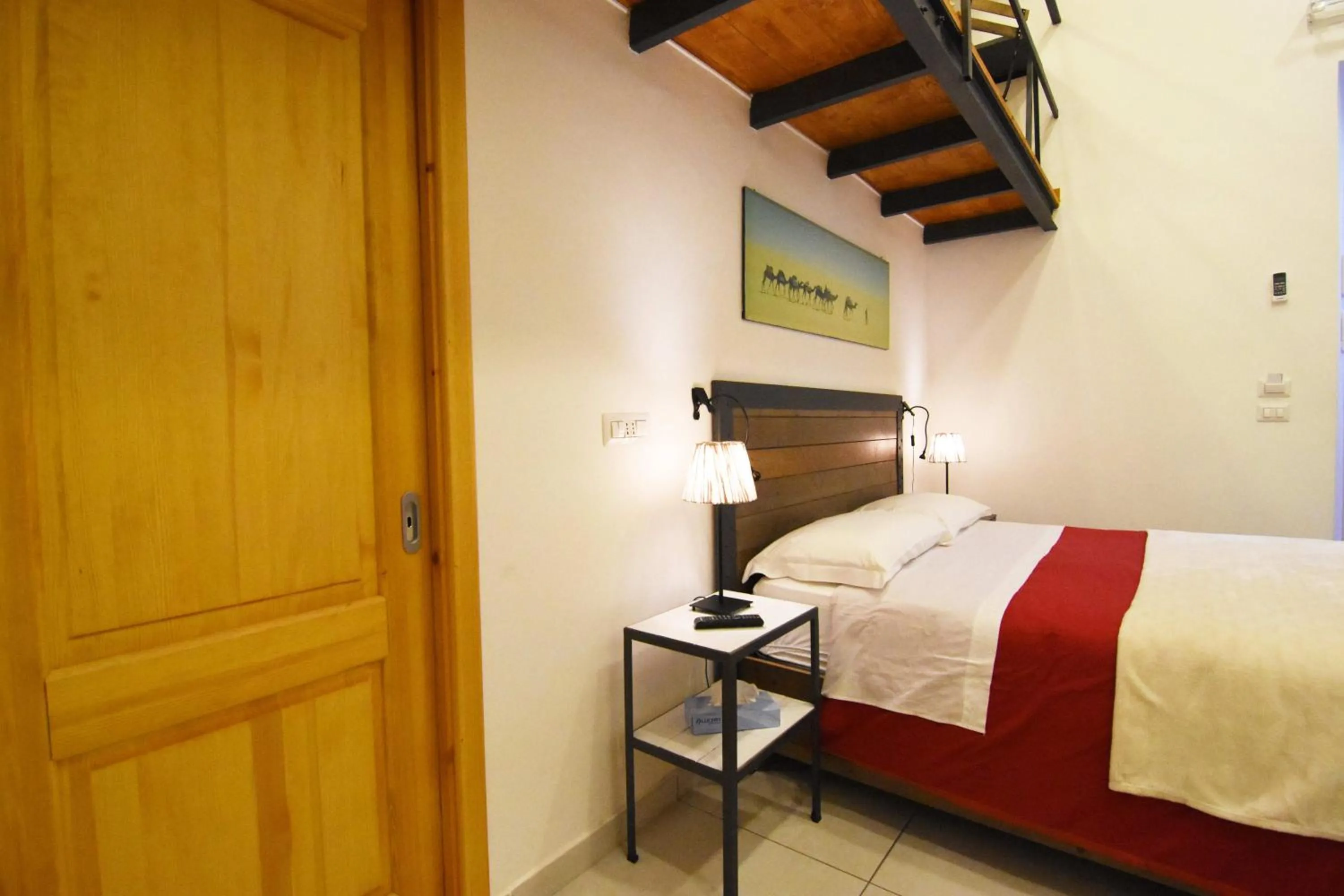 Bathroom, Bed in B&B Ninarella Napoli