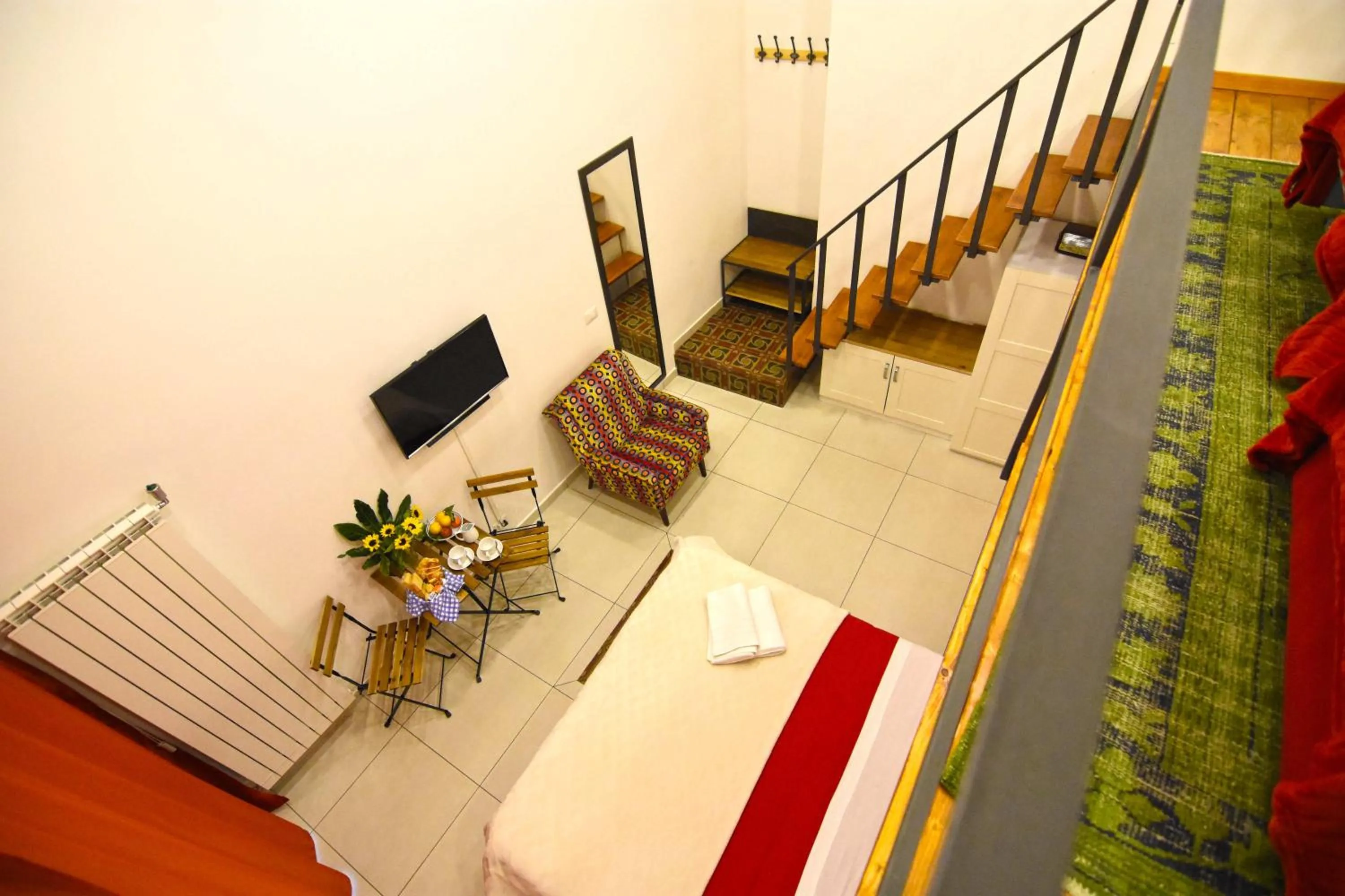 Shower in B&B Ninarella Napoli