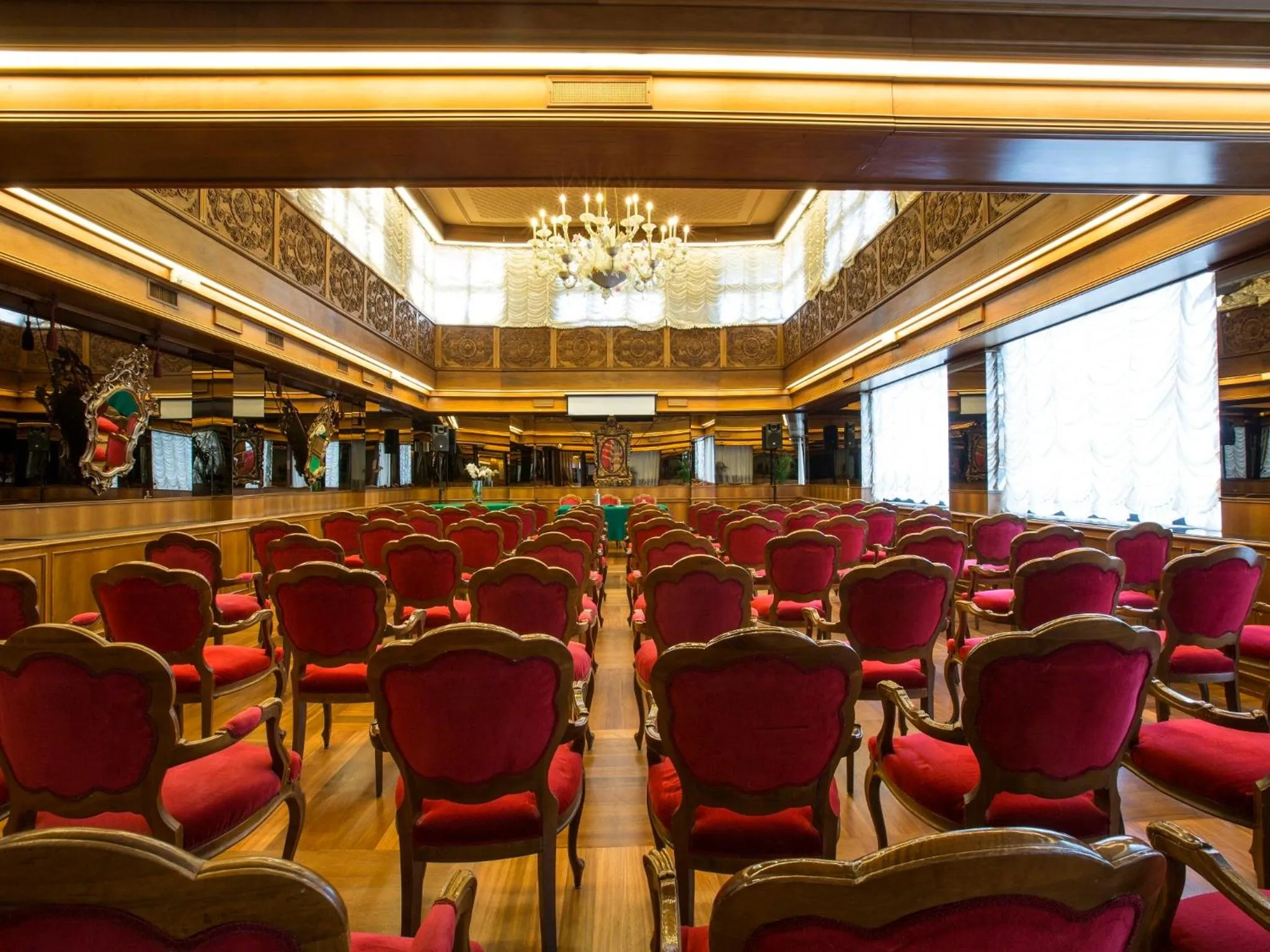 Business facilities in Albergo Italia