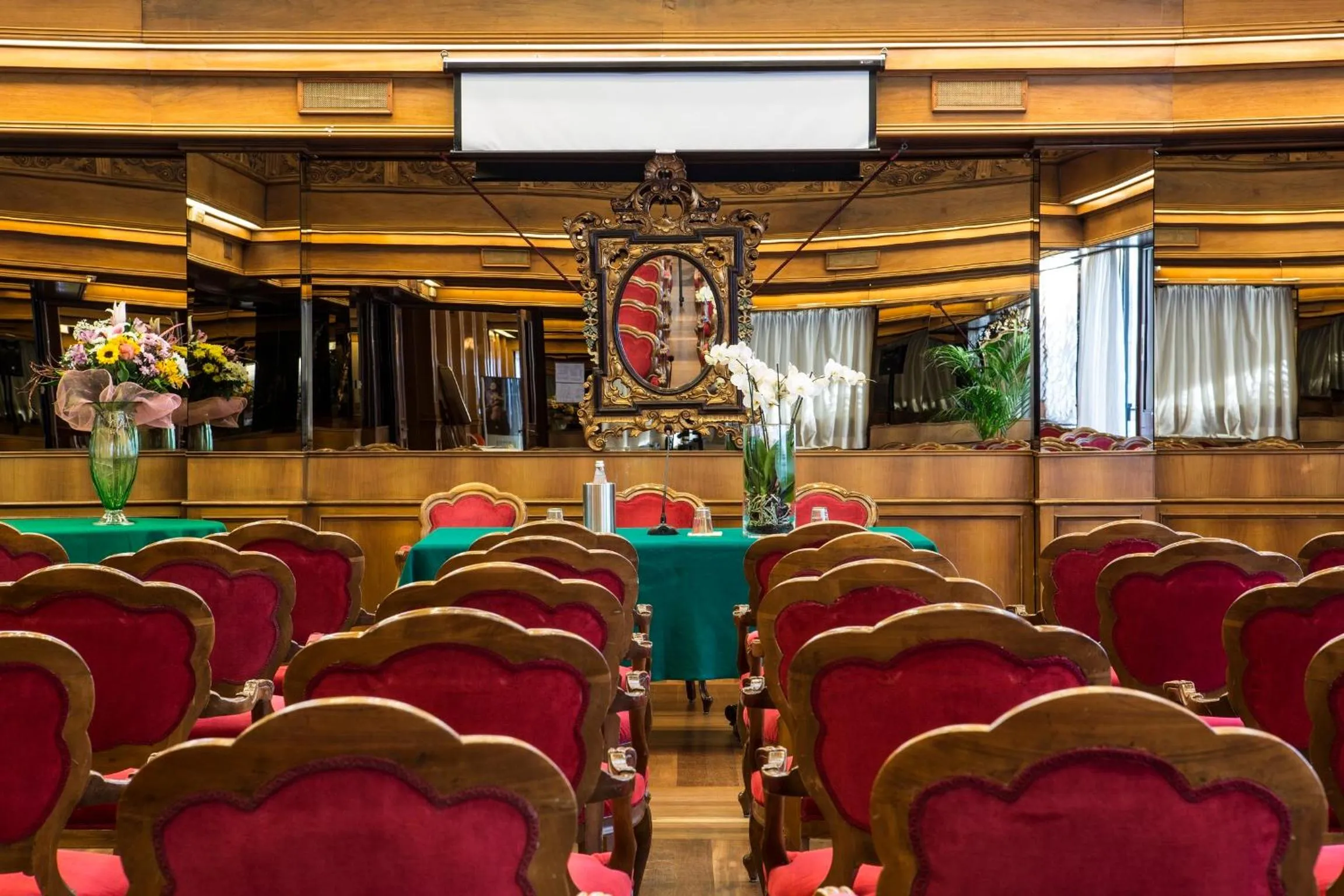 Restaurant/places to eat in Albergo Italia