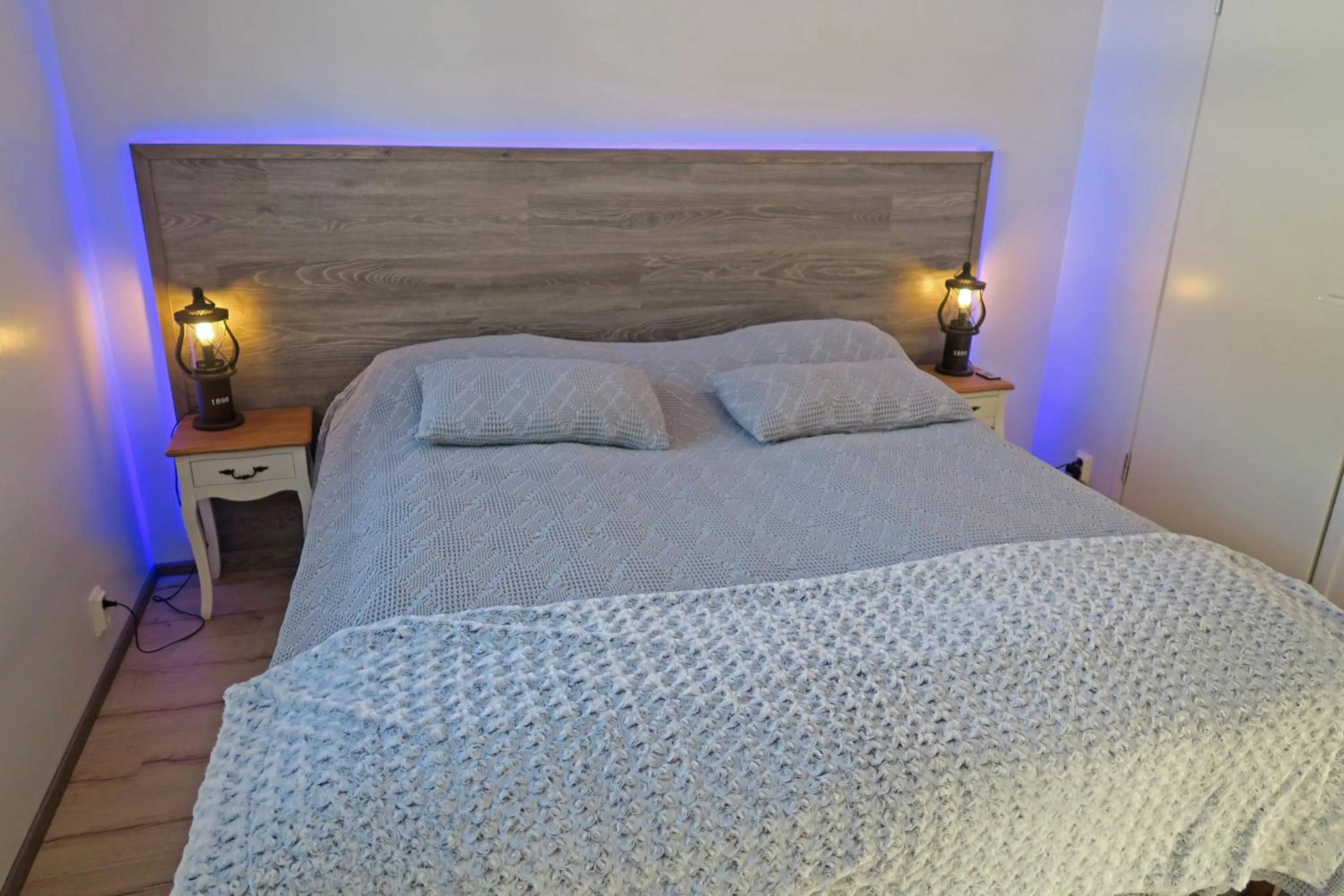 Bed in Apartments Huili