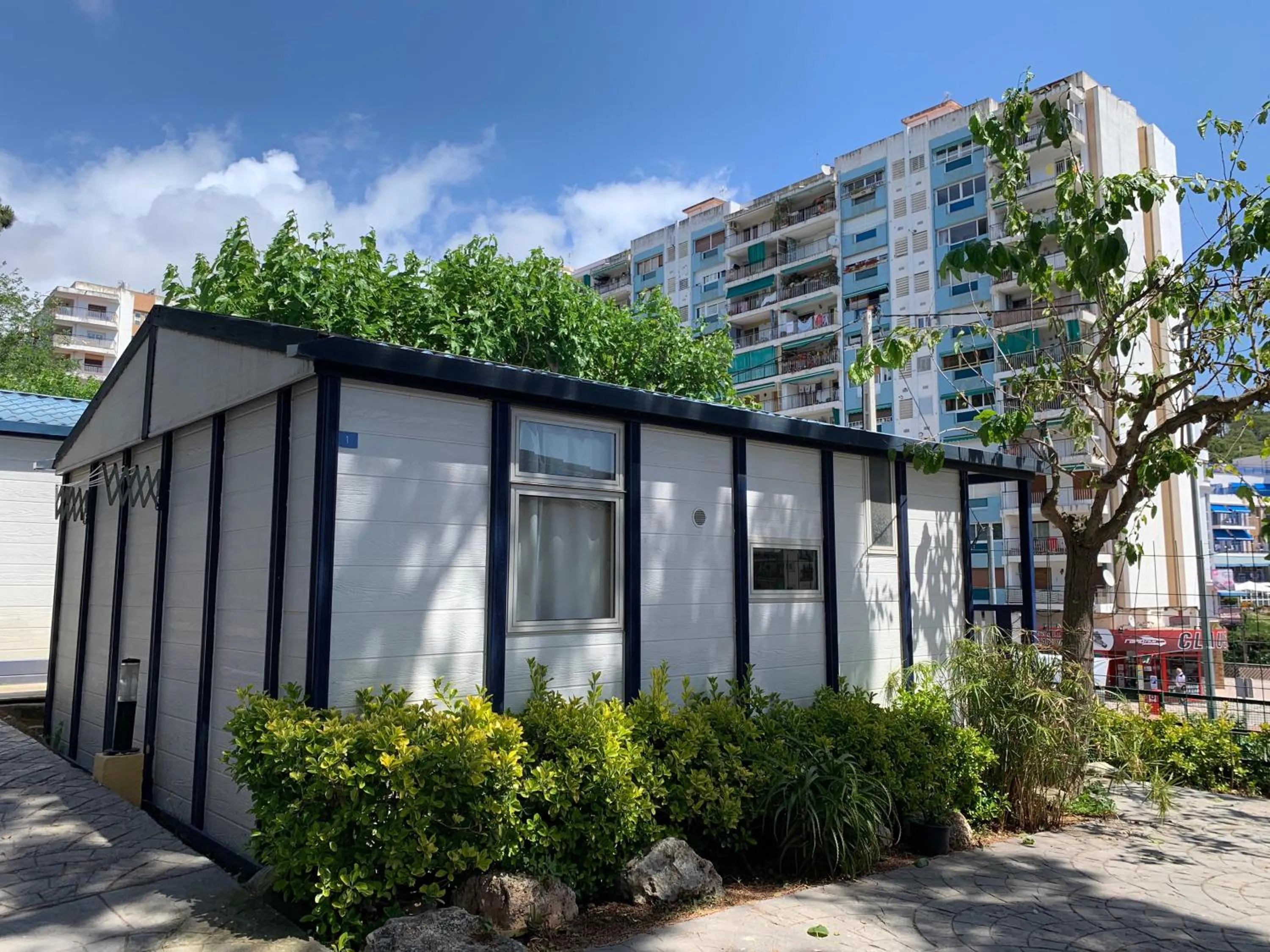 Camping Bungalows El Far