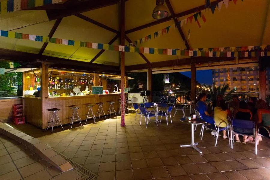 Camping Bungalows El Far