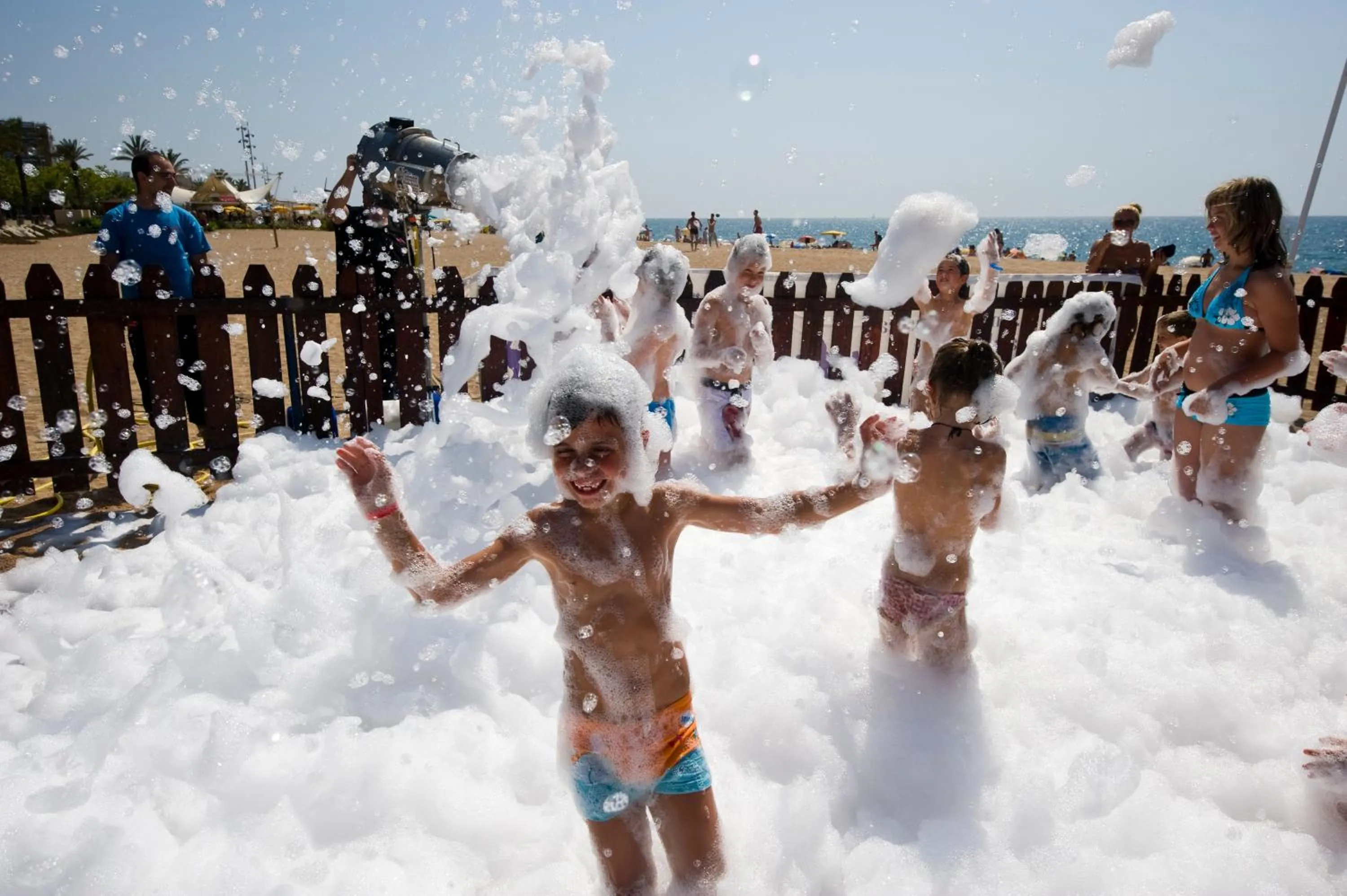 People in Camping Bungalows El Far