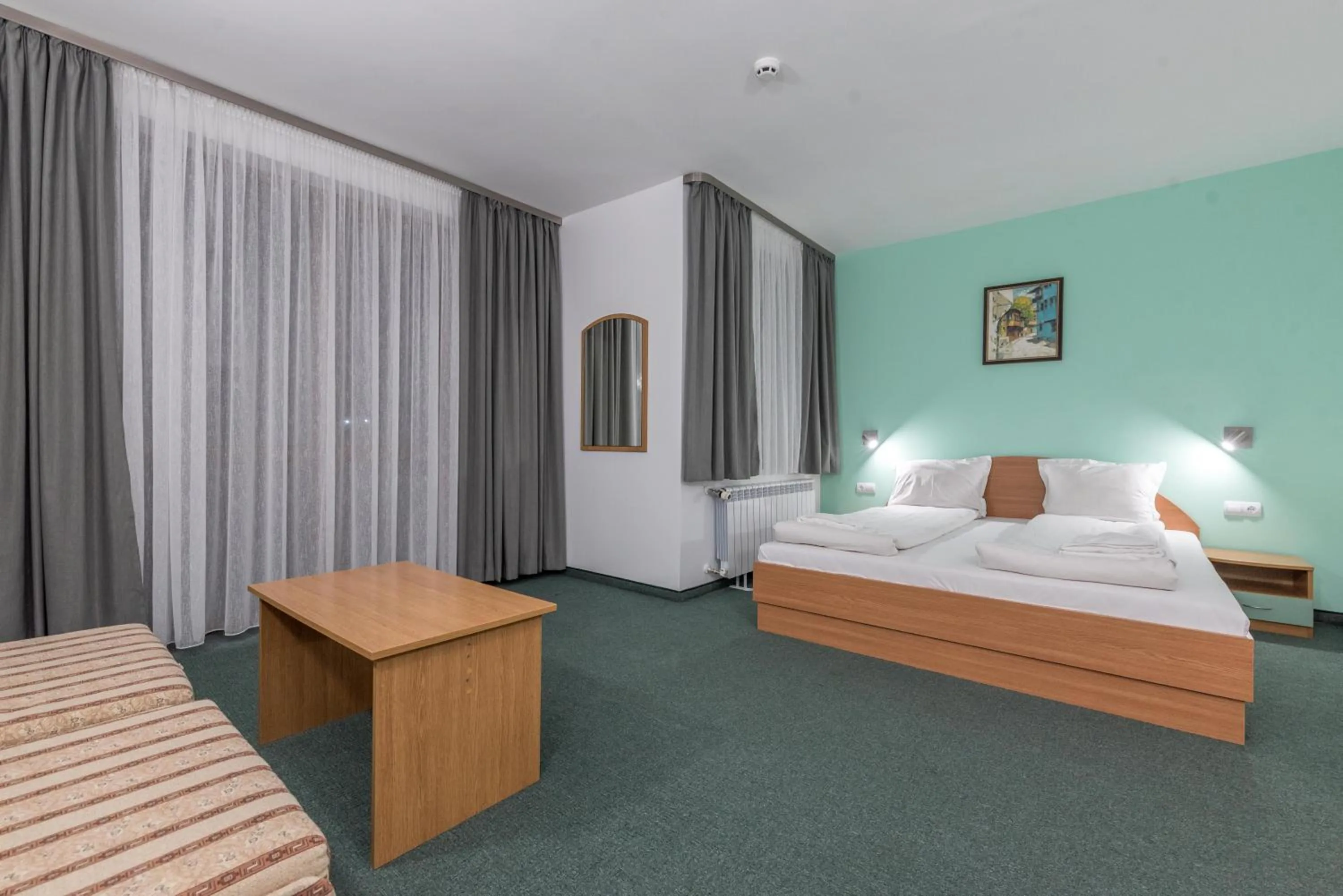 Photo of the whole room, Bed in Hotel Iceberg Bansko