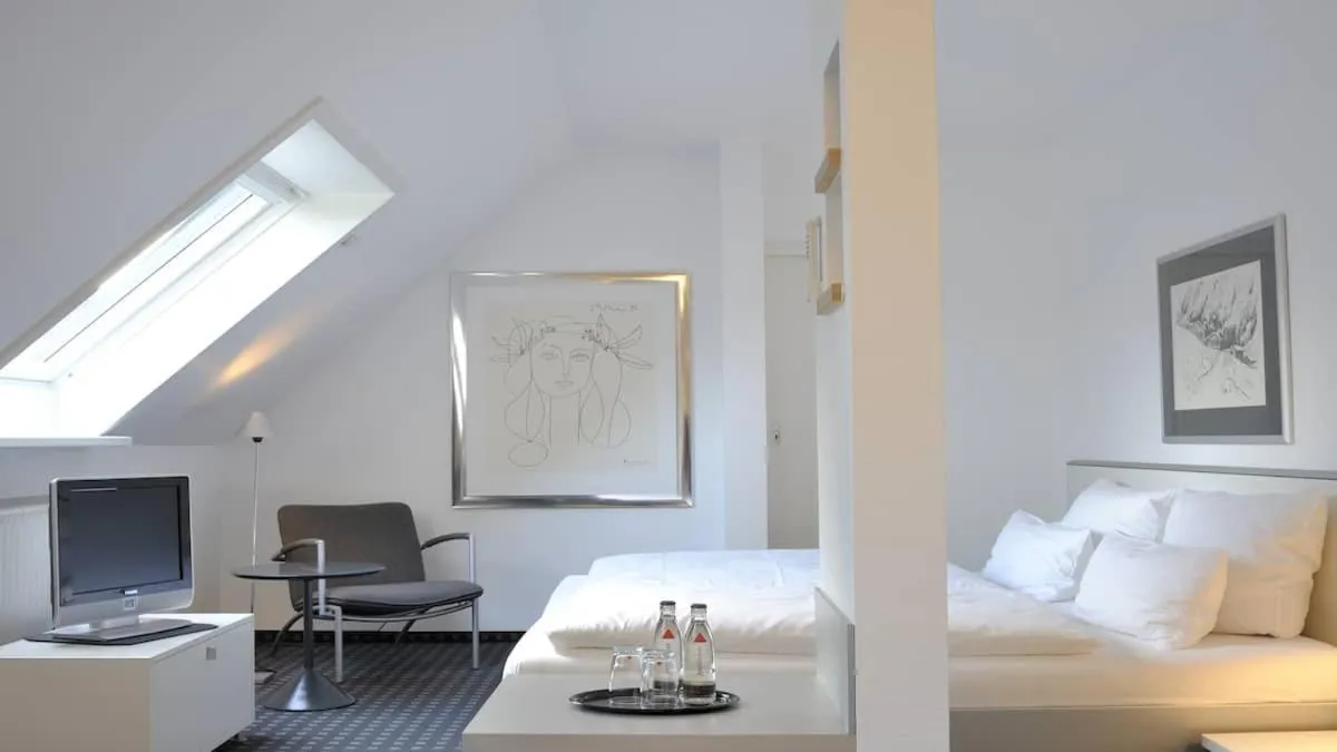 Bed in Hotel Restaurant Reuter