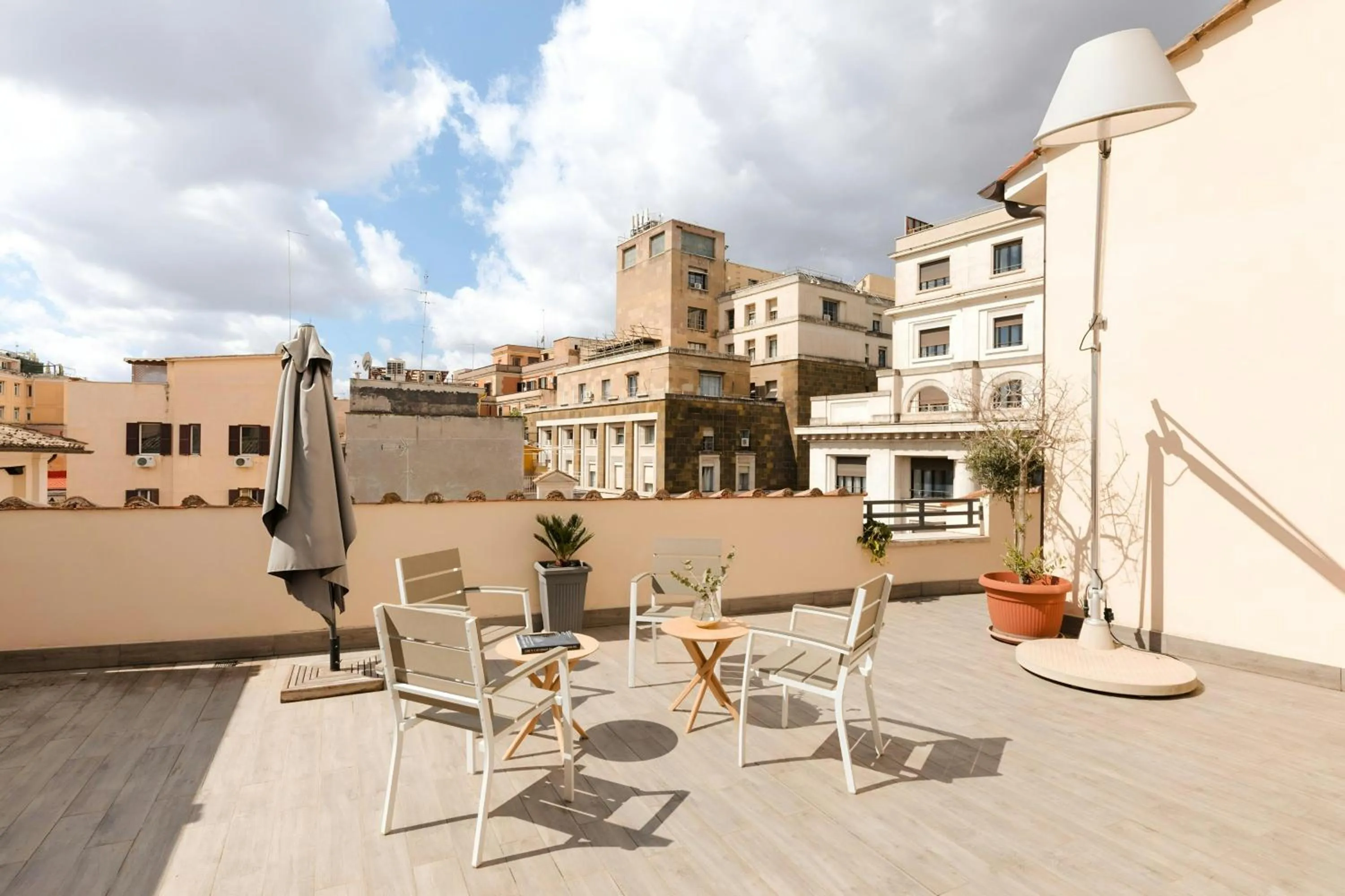 Bedroom in Piazza Barberini, Sonder Apartment by Marriott Bonvoy