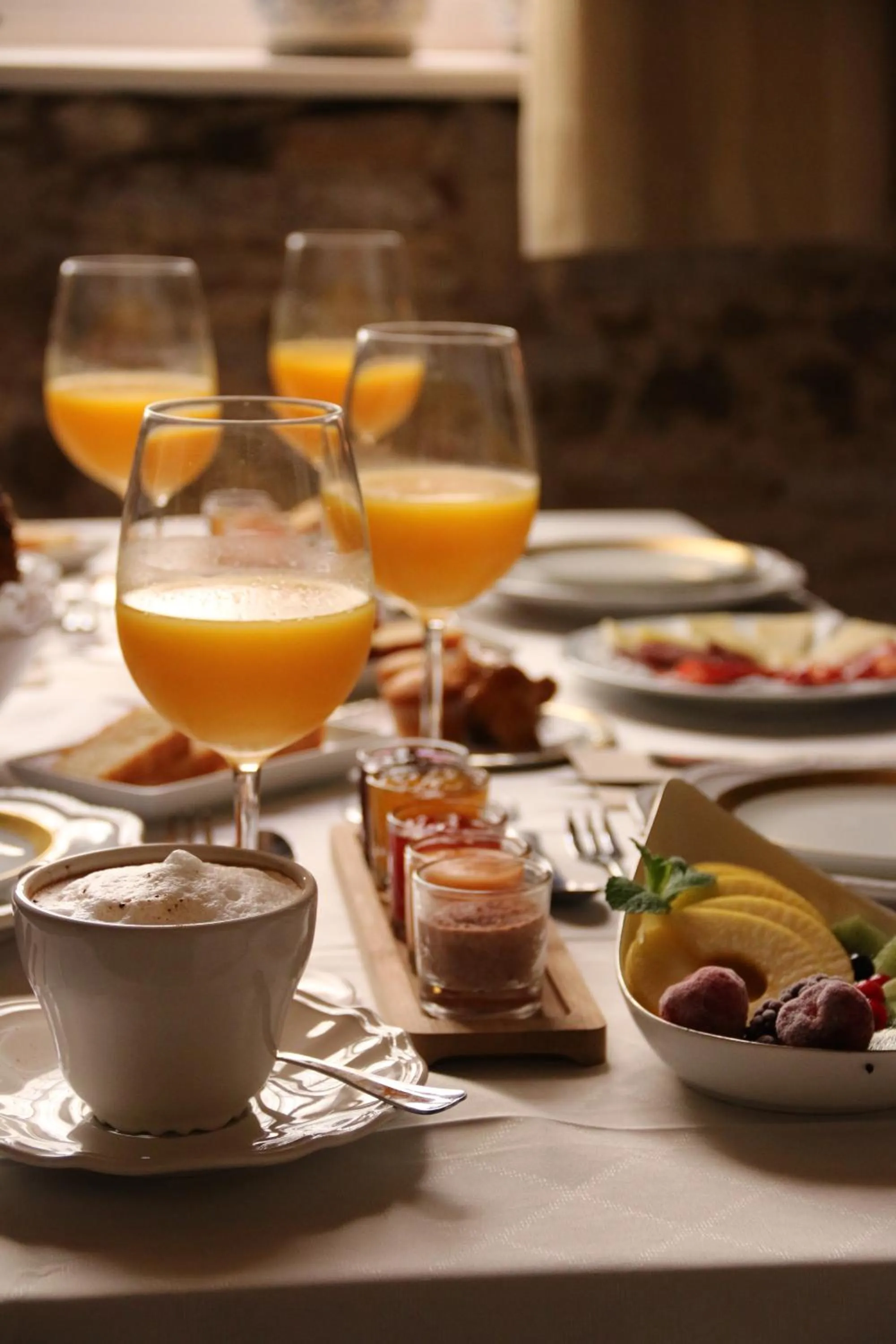 Breakfast in Hotel Casa de las Cuatro Torres
