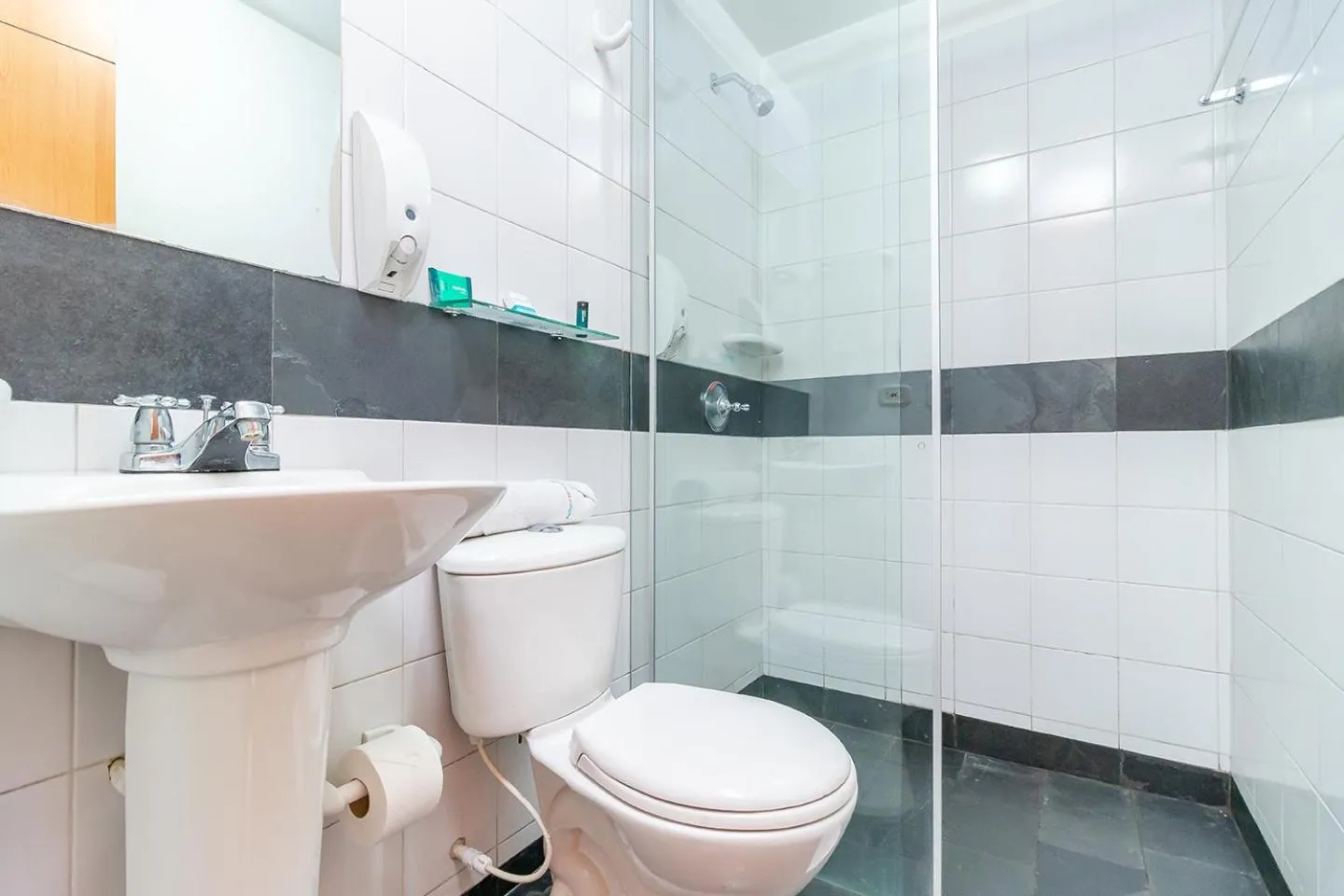 Bathroom in Hotel Abitare 56