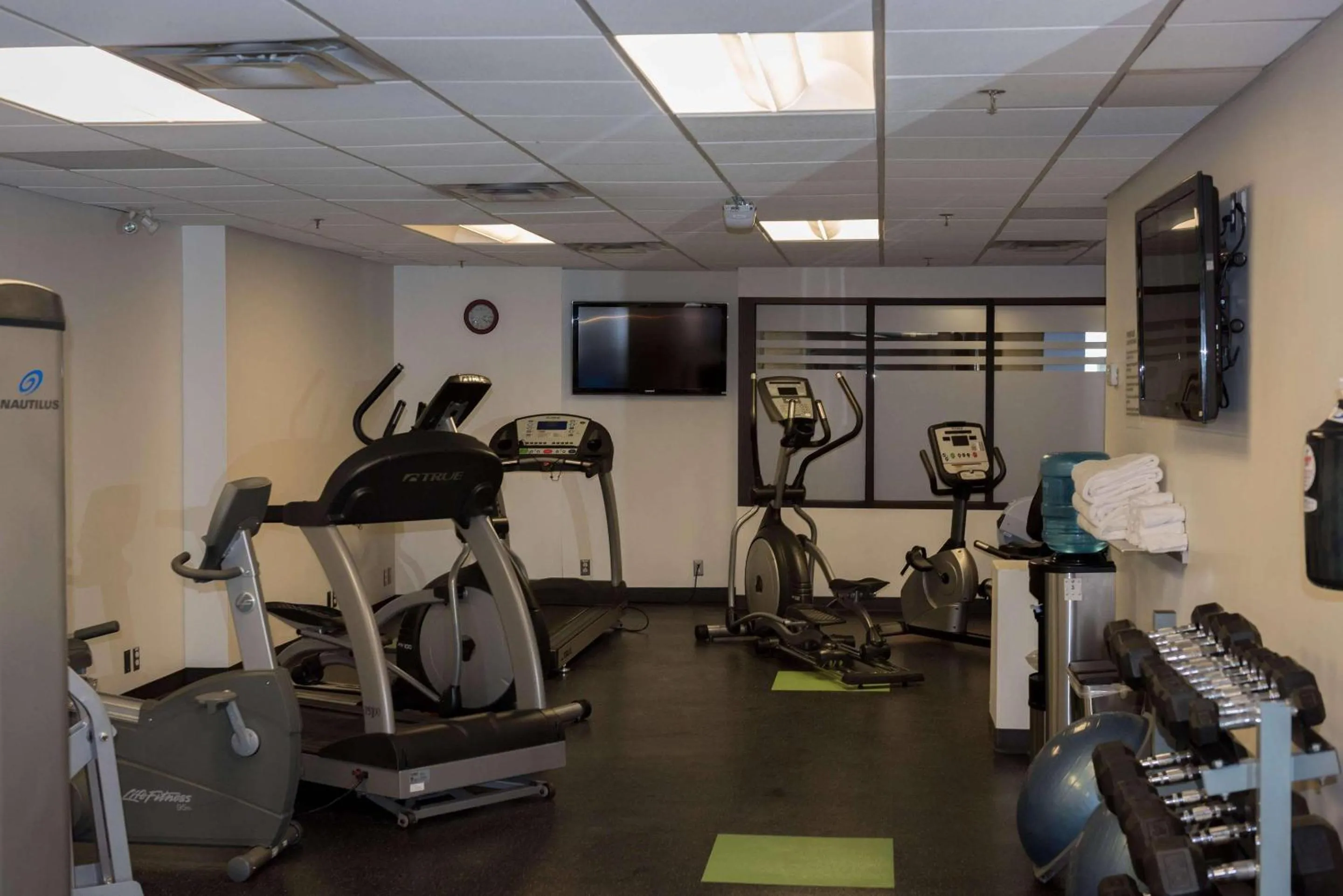 Fitness centre/facilities in Radisson Hotel Winnipeg Downtown