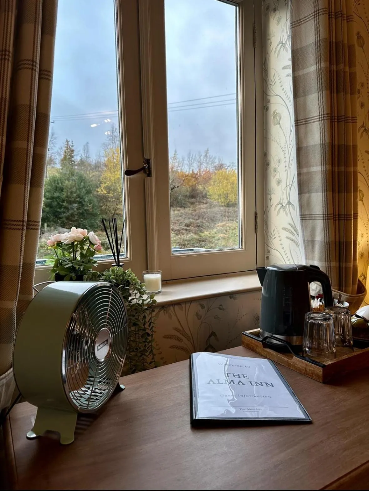 Coffee/tea facilities in The Alma Inn