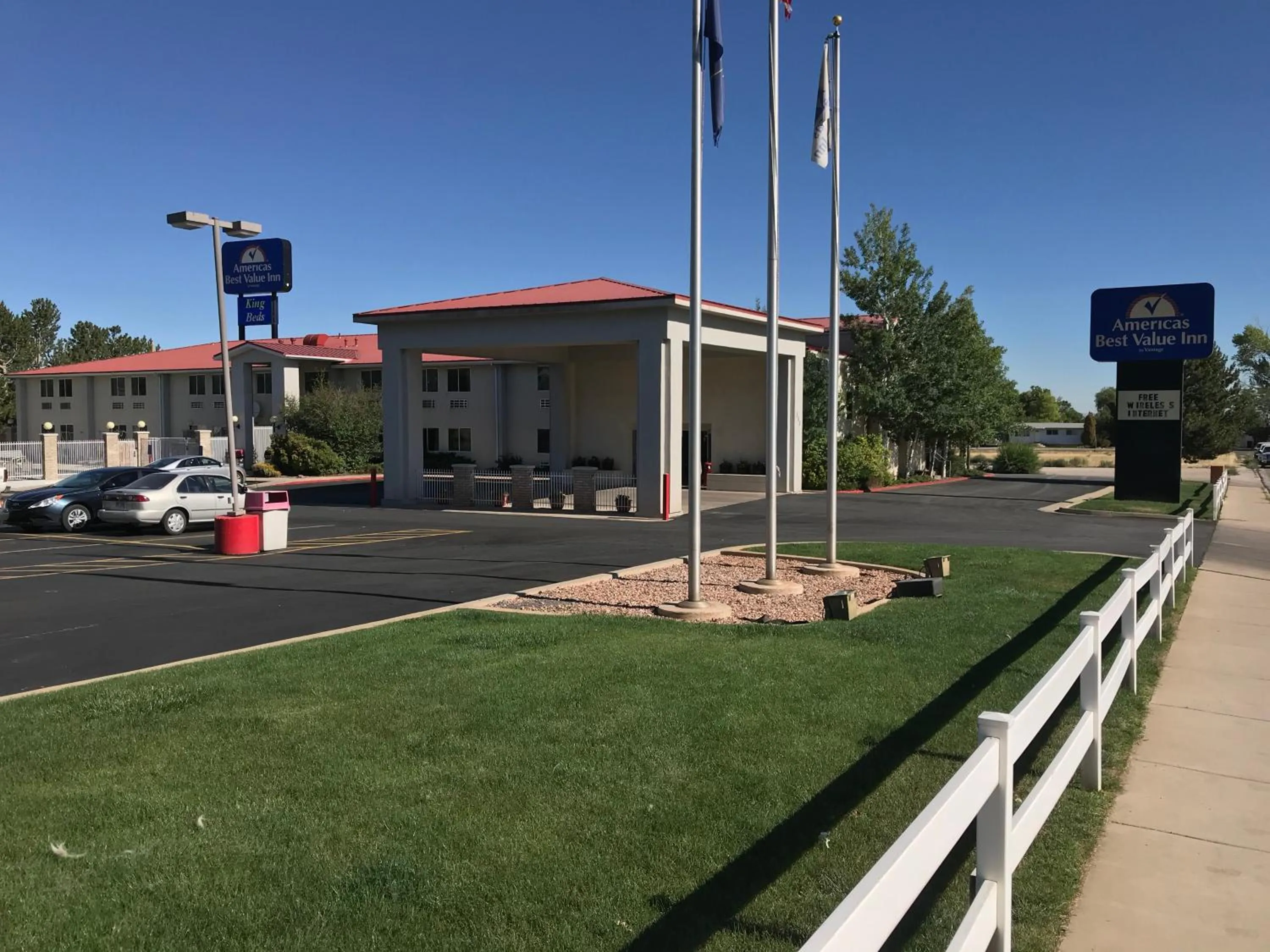 Facade/entrance in Americas Best Value Inn Cedar City
