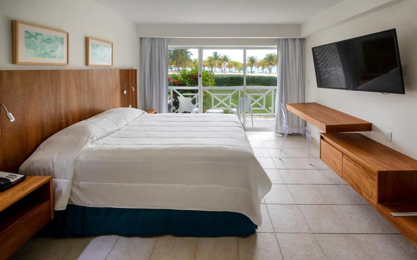 View (from property/room), Bed in Viva Fortuna Beach by Wyndham, A Trademark All Inclusive