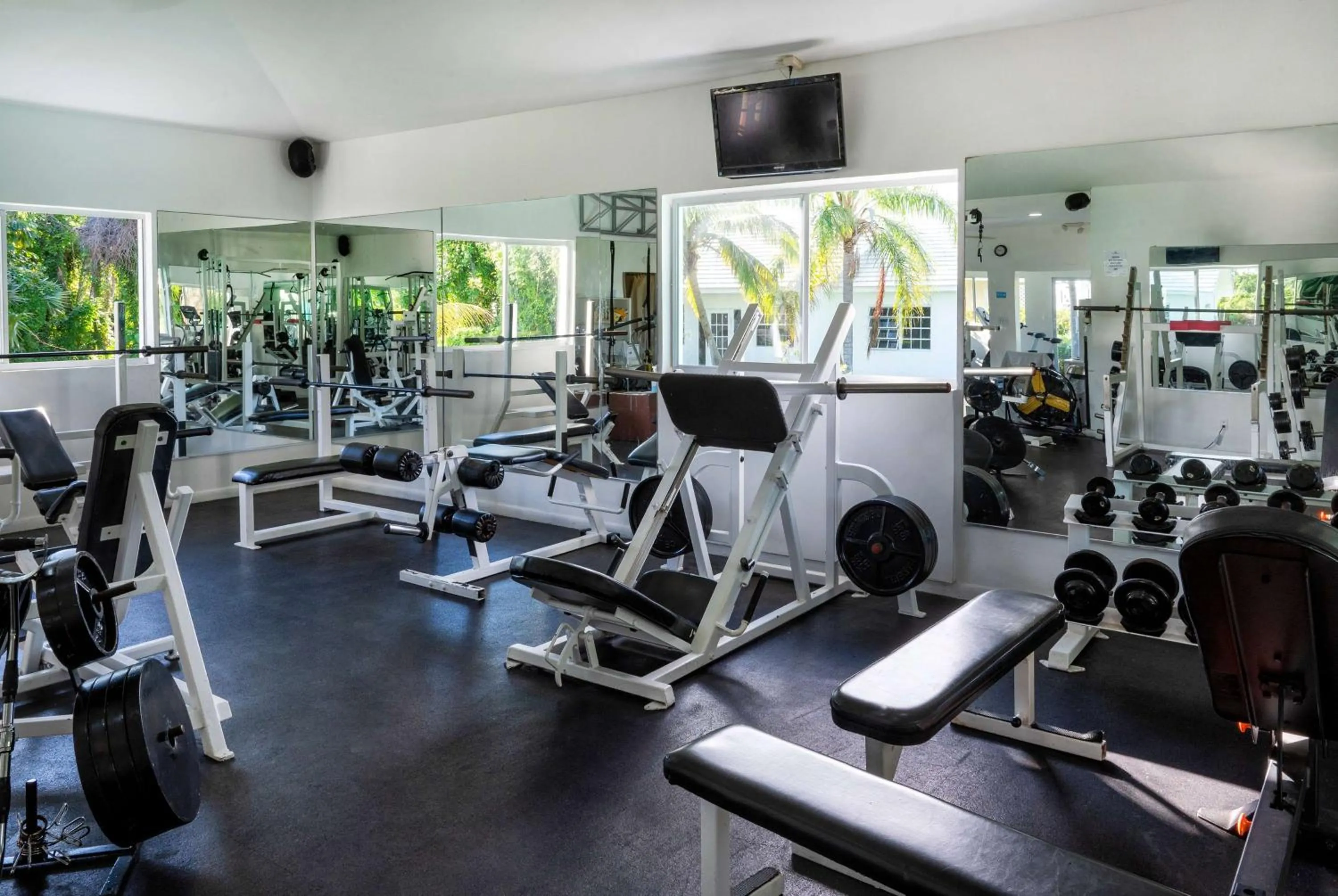 Fitness centre/facilities in Viva Fortuna Beach by Wyndham, A Trademark All Inclusive