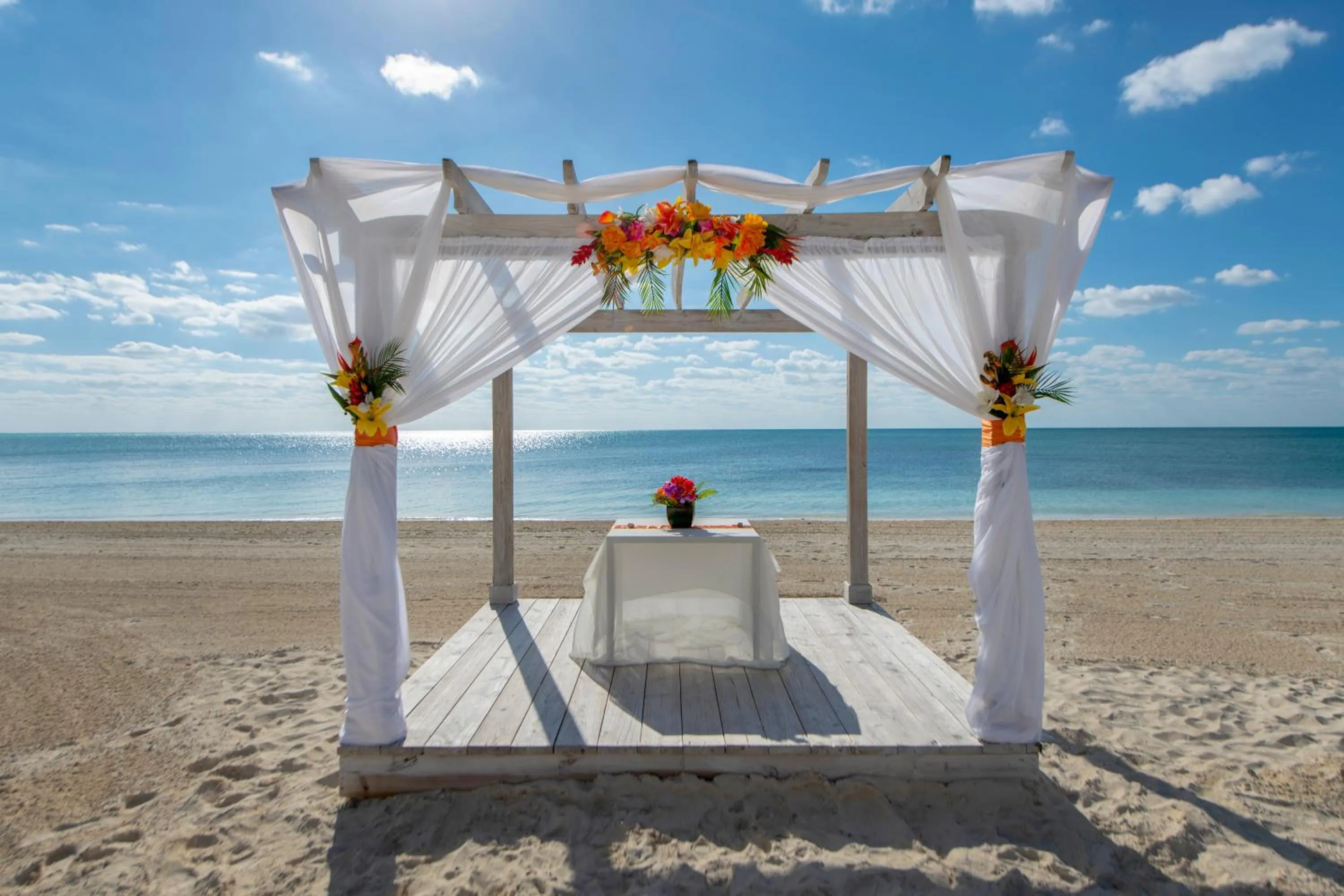 wedding in Viva Fortuna Beach by Wyndham, A Trademark All Inclusive