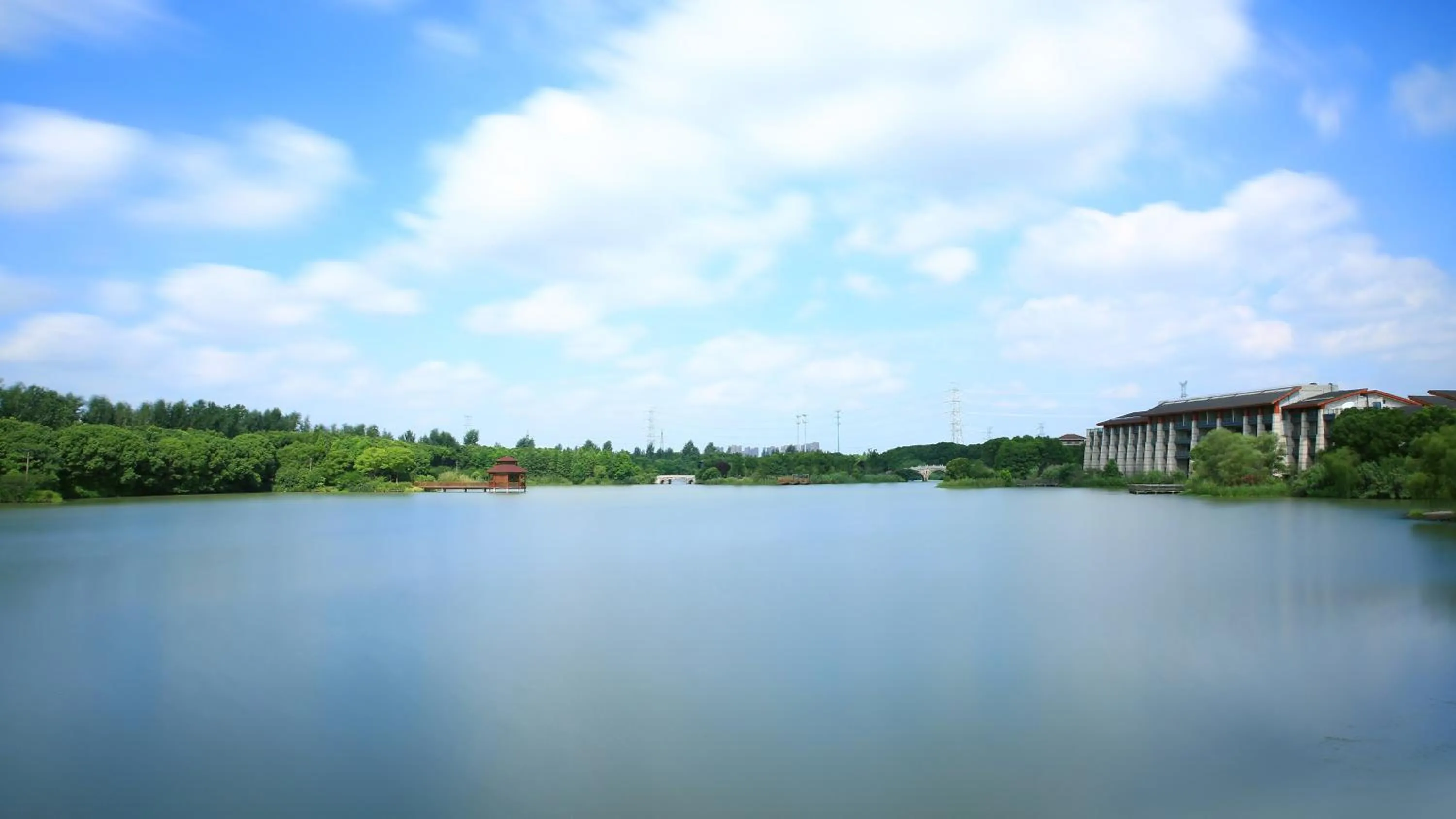 Property building in Holiday Inn Kunshan Huaqiao by IHG