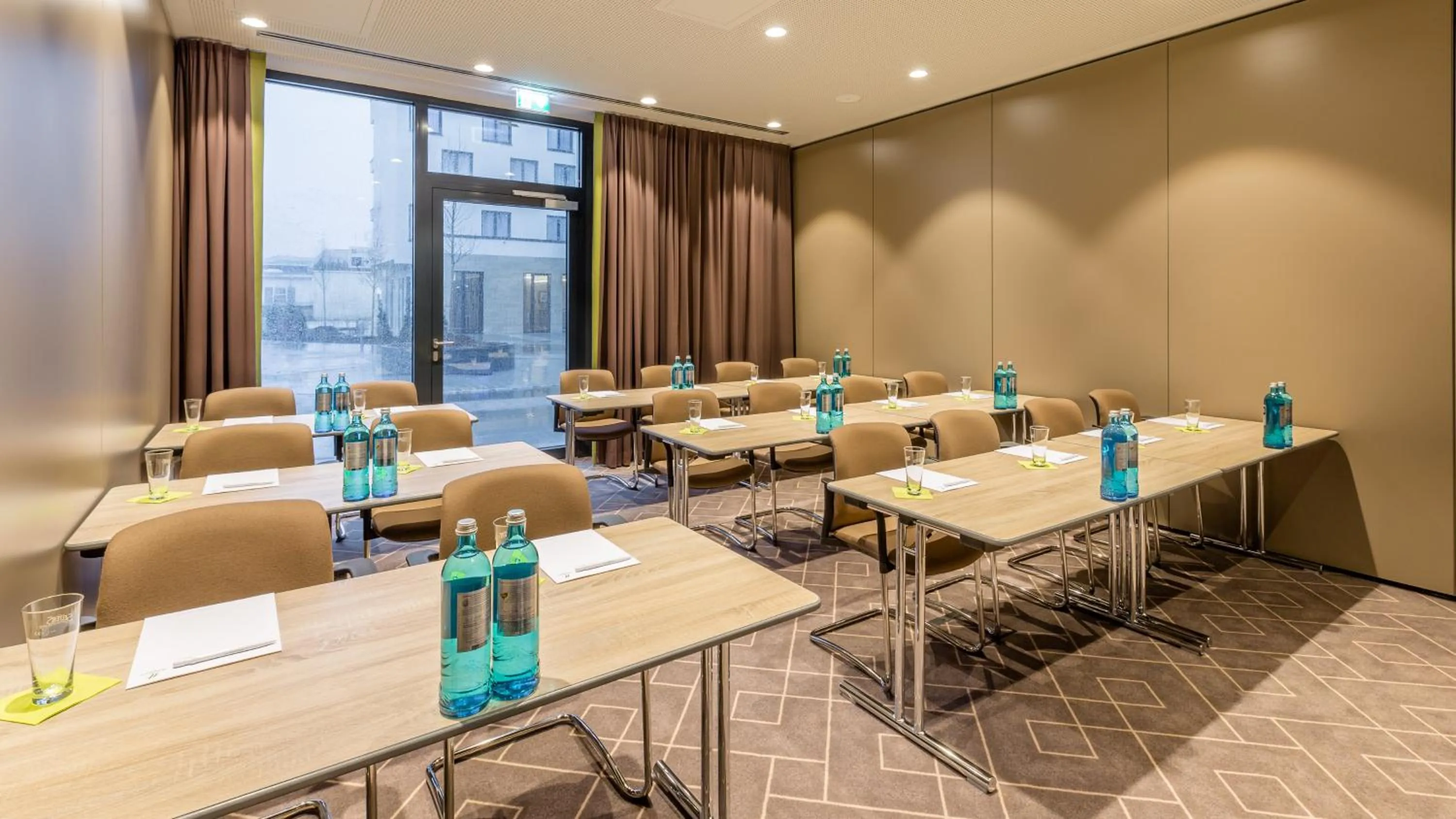 Meeting/conference room in Holiday Inn Express Munich - City East by IHG