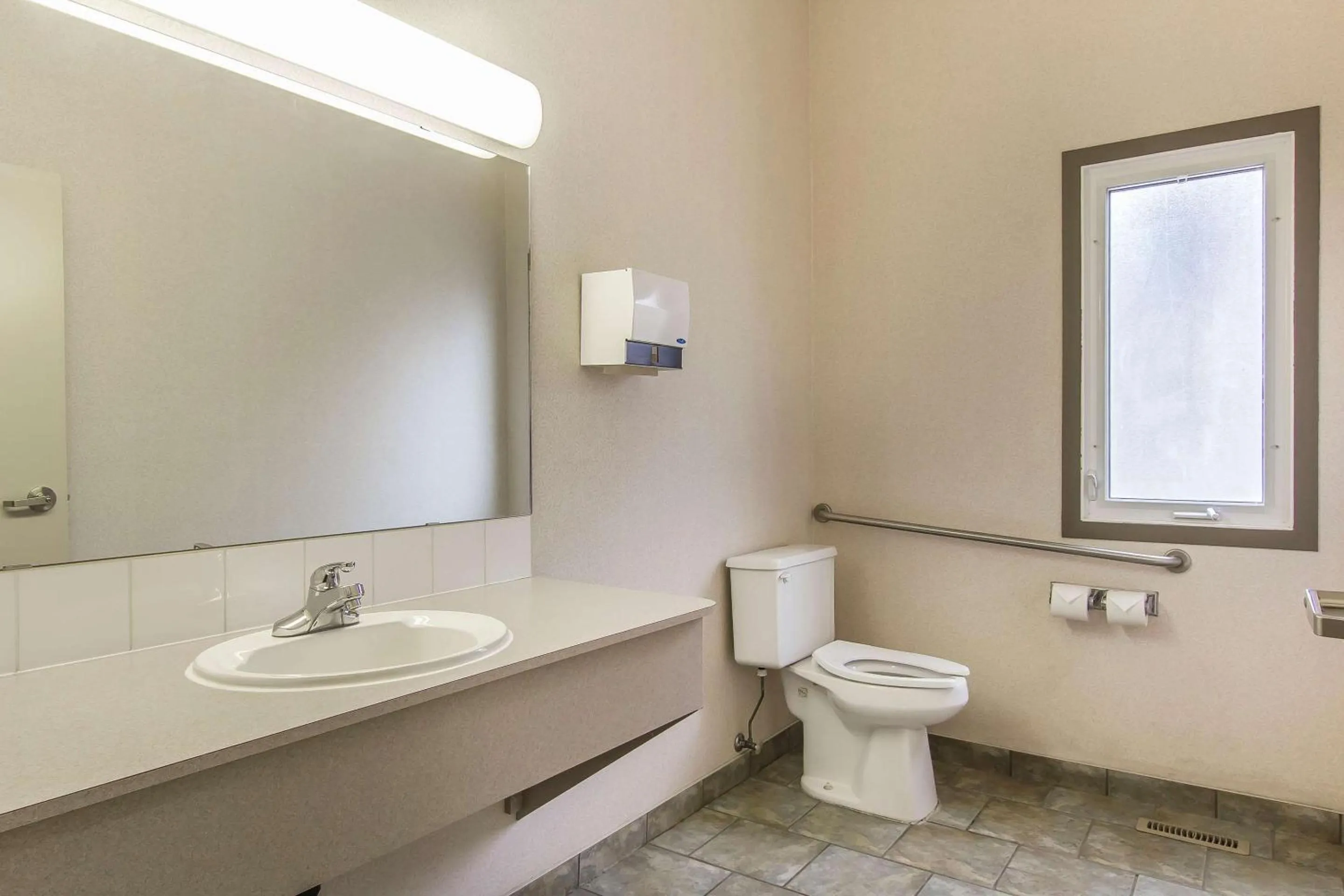 Lobby or reception in Econo Lodge Inn & Suites