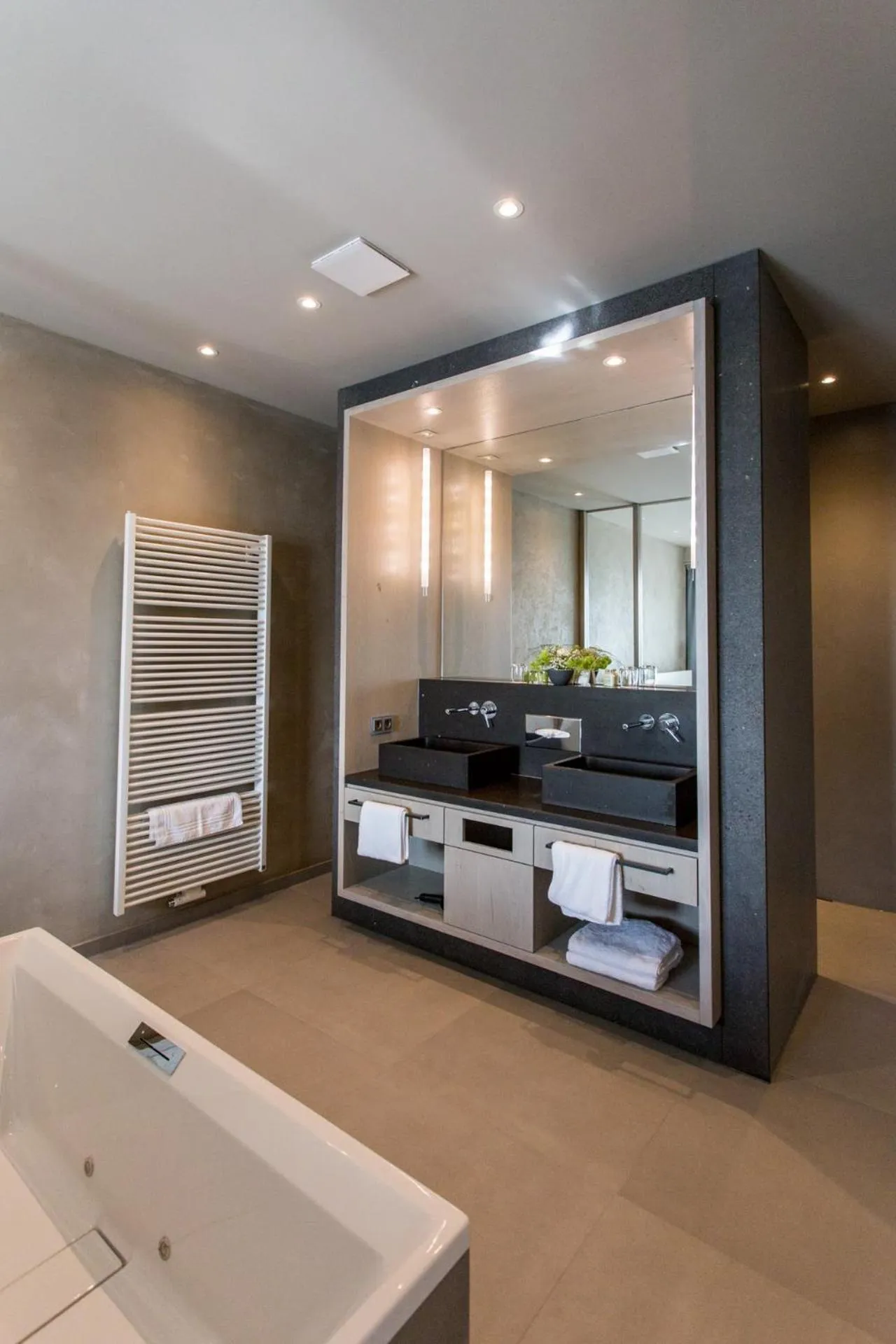 Bathroom in monte mare SAUNA-SPA-SPORTS-HOTEL