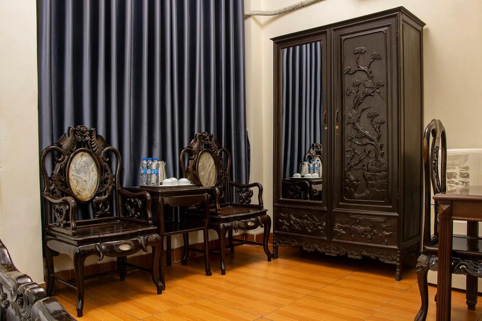 furniture in Hanoi Marriotte Hotel