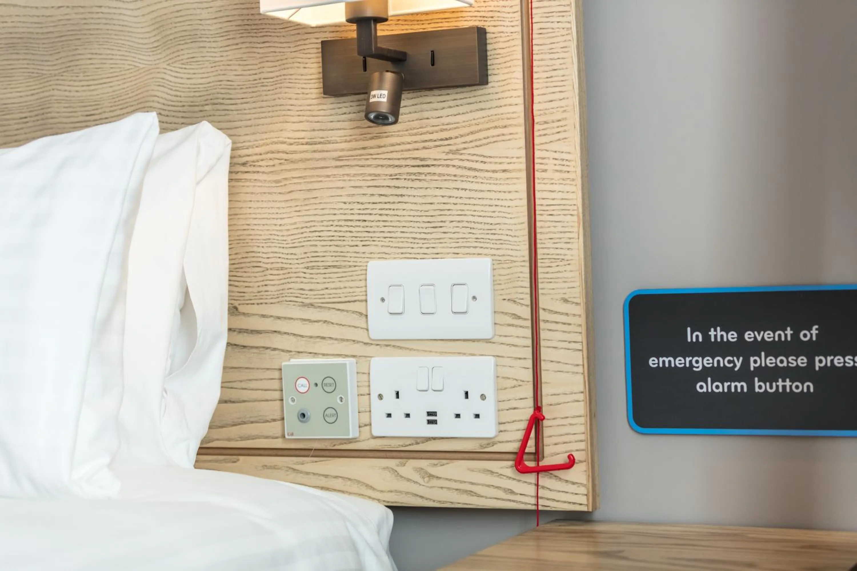 Logo/Certificate/Sign in The Raven’s Cliff Lodge by Marston's Inns