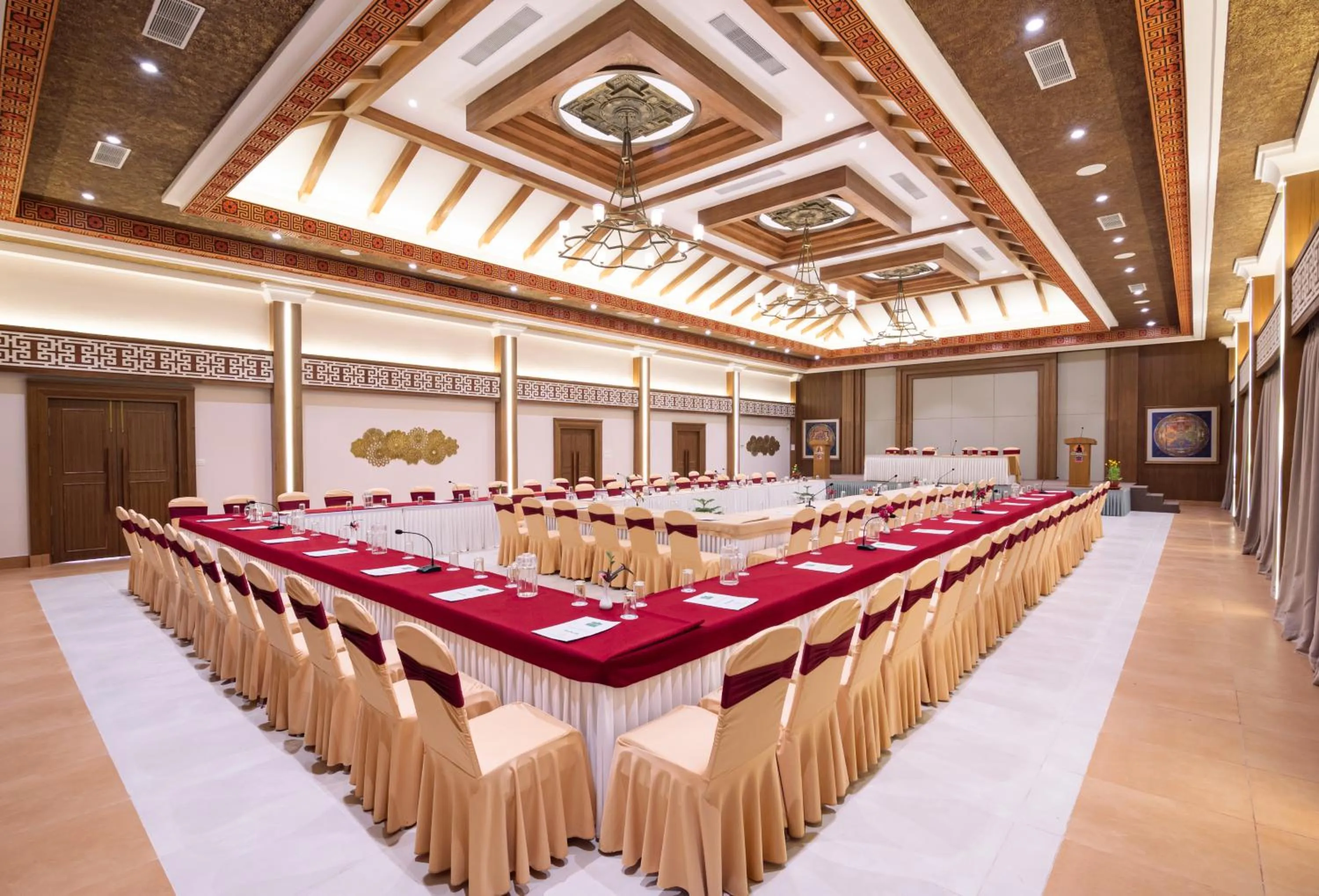 Meeting/conference room in Buddha Maya Garden by KGH Group