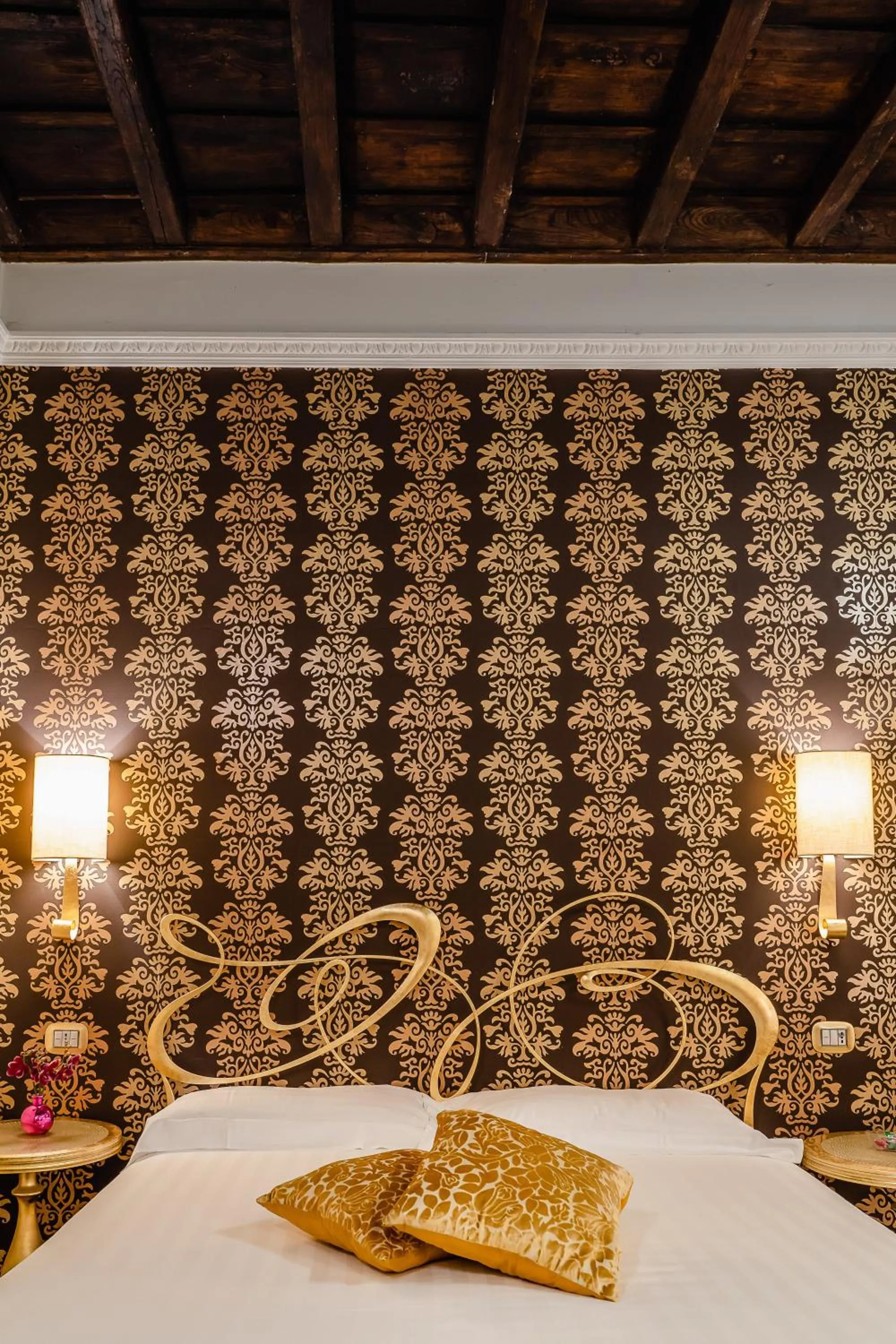 Bed in Locanda Del Sole-Roma Piazza Di Spagna Ripetta