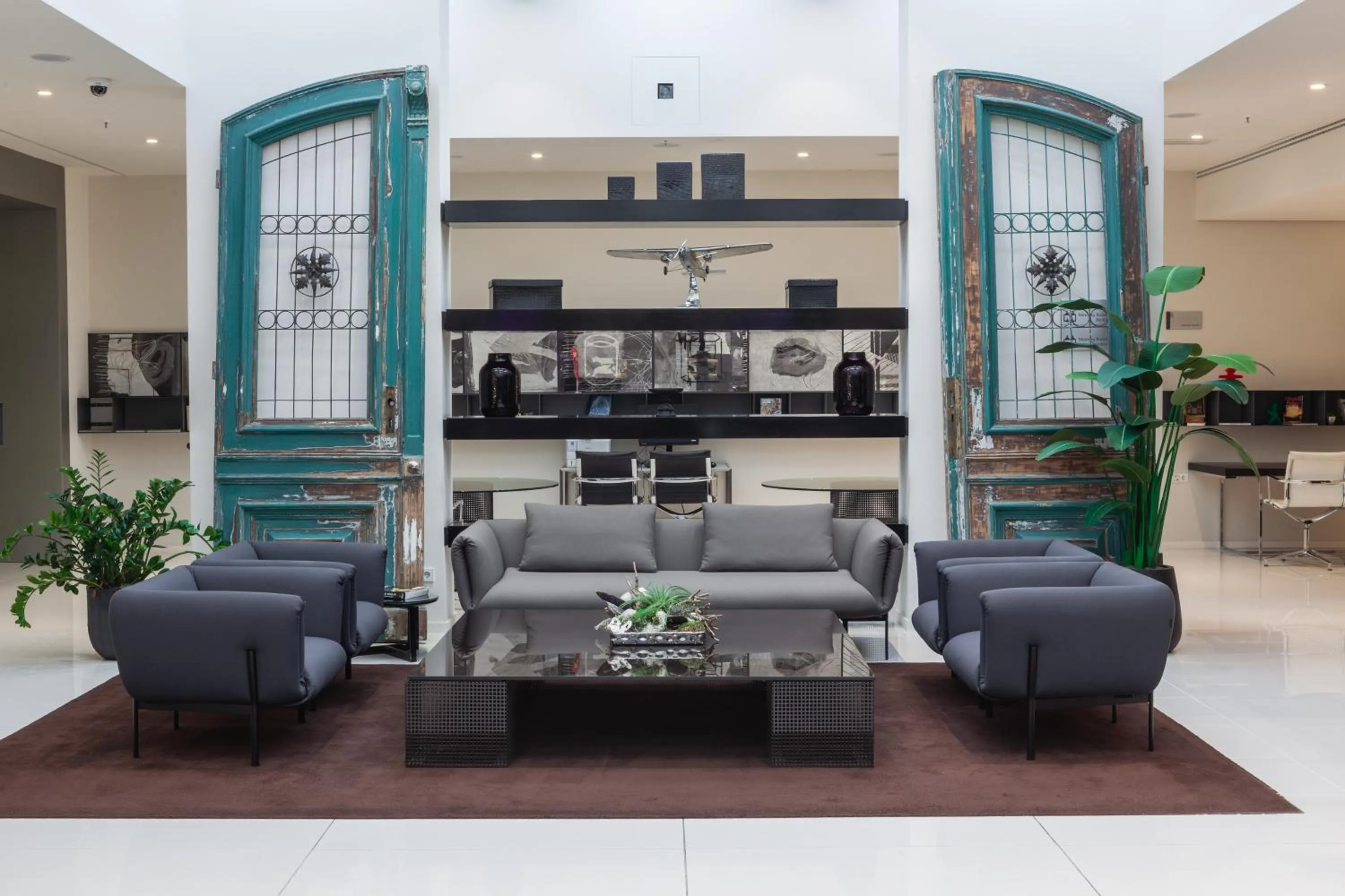 Lobby or reception in H10 Berlin Ku'Damm