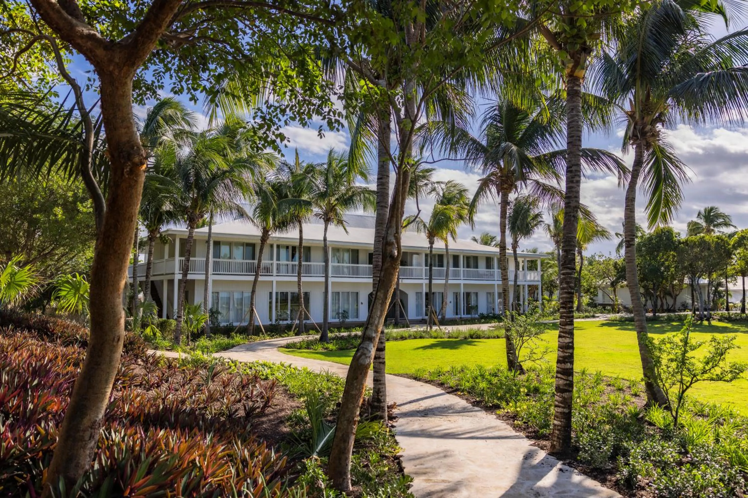 Property building in The Cove Eleuthera