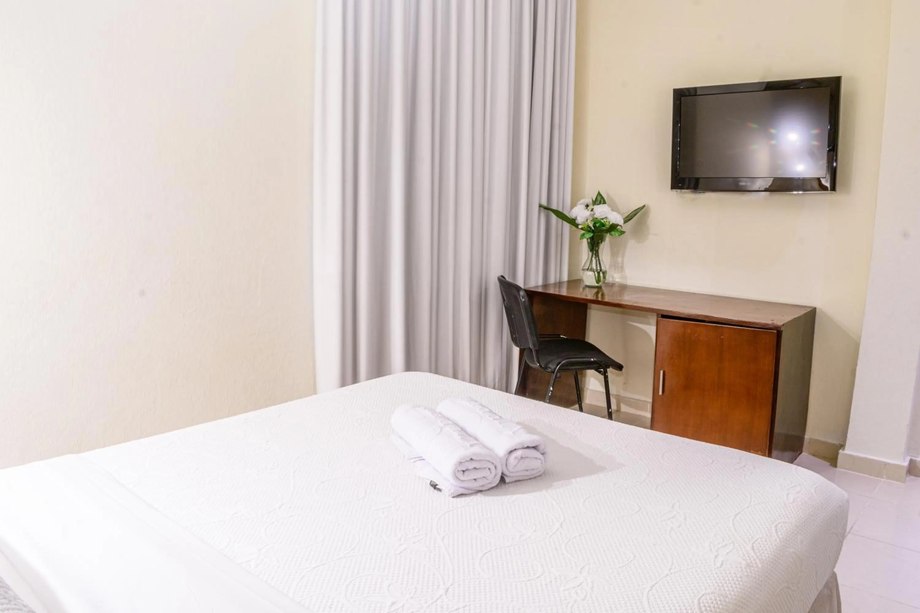 TV and multimedia, Bed in Hotel Virrey Cartagena