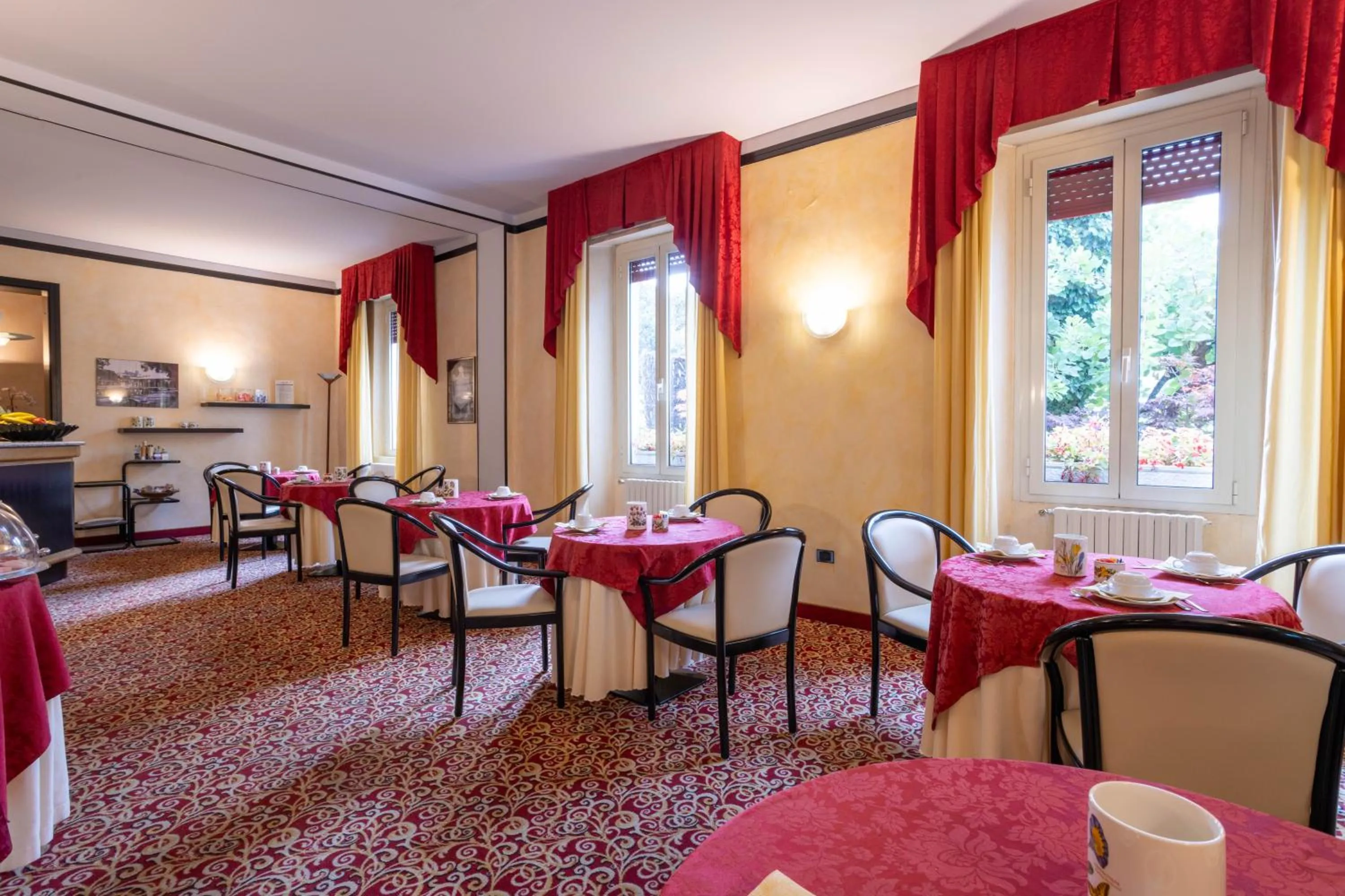 Lounge or bar in Hotel Giardinetto