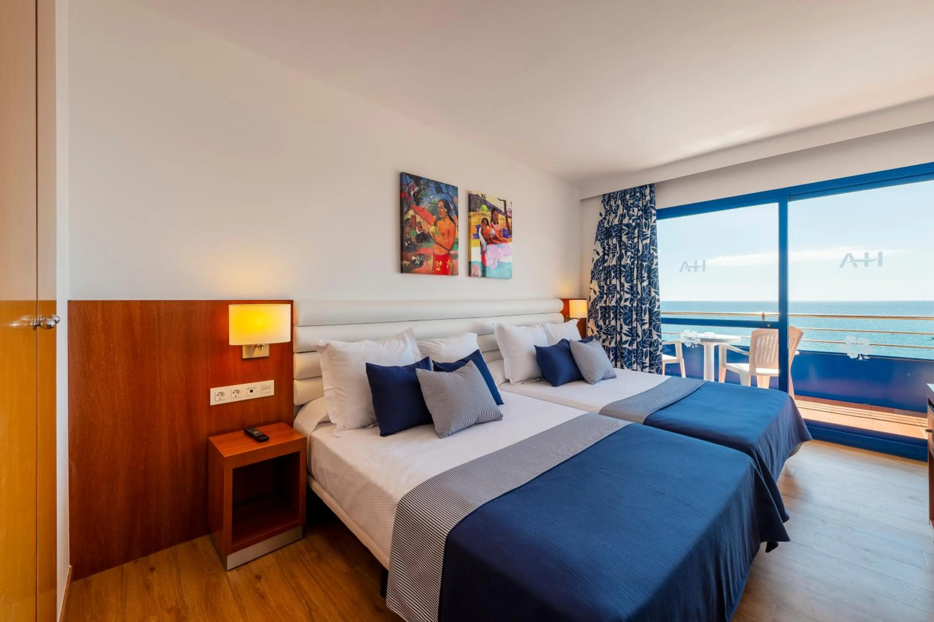 Bed in Hotel Tahití Playa 4S