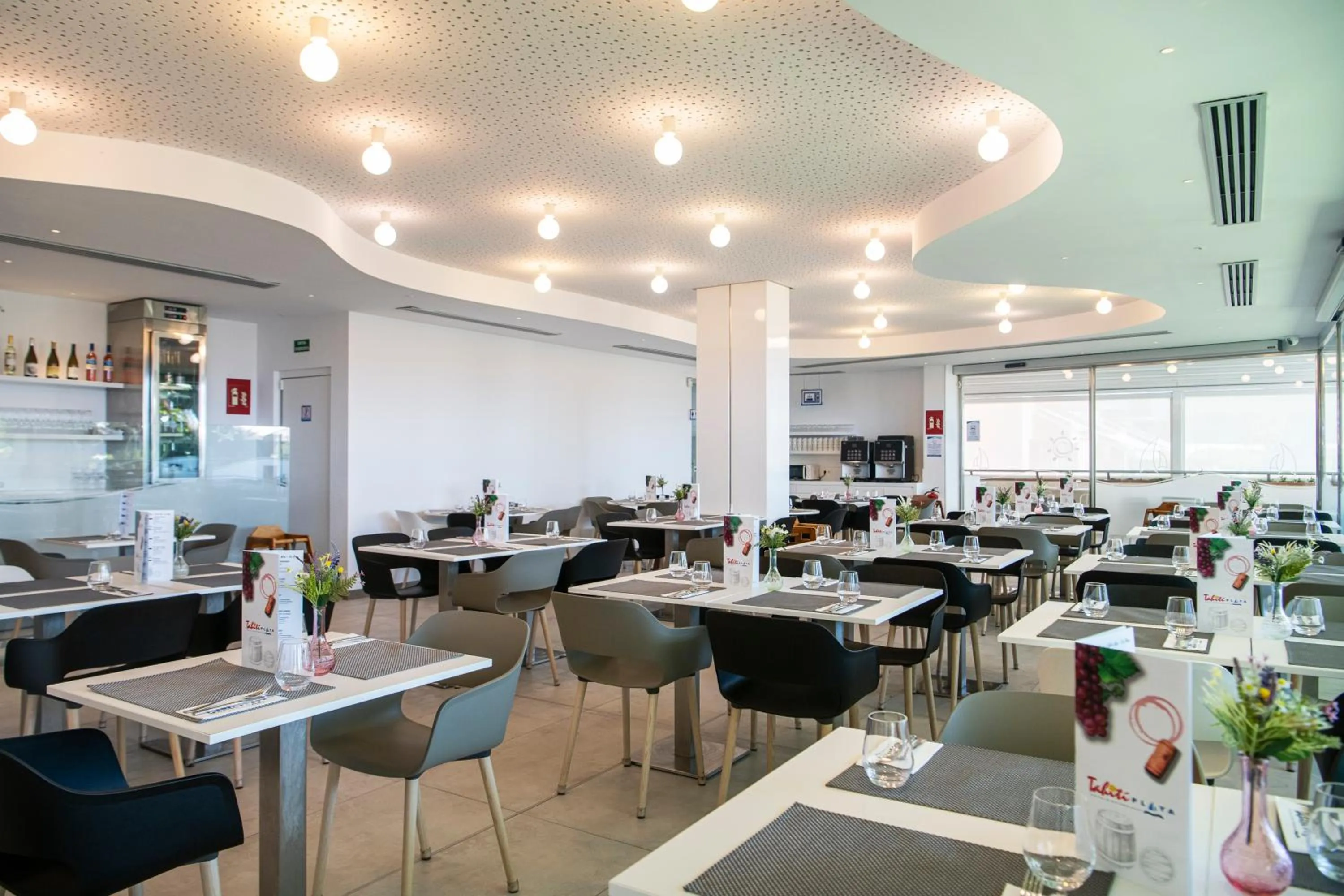 Restaurant/places to eat in Hotel Tahití Playa