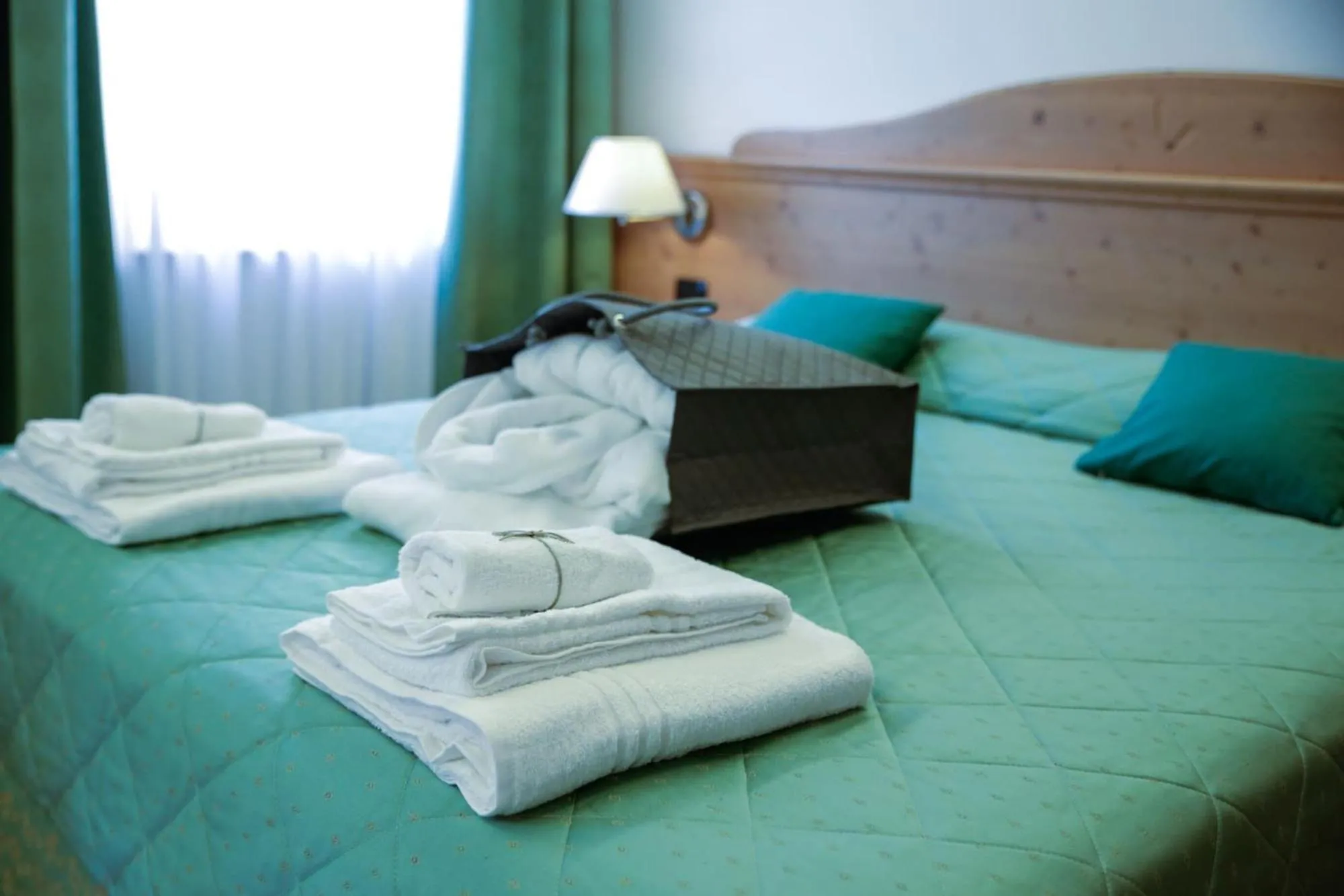 Bed in Nivis Hotel