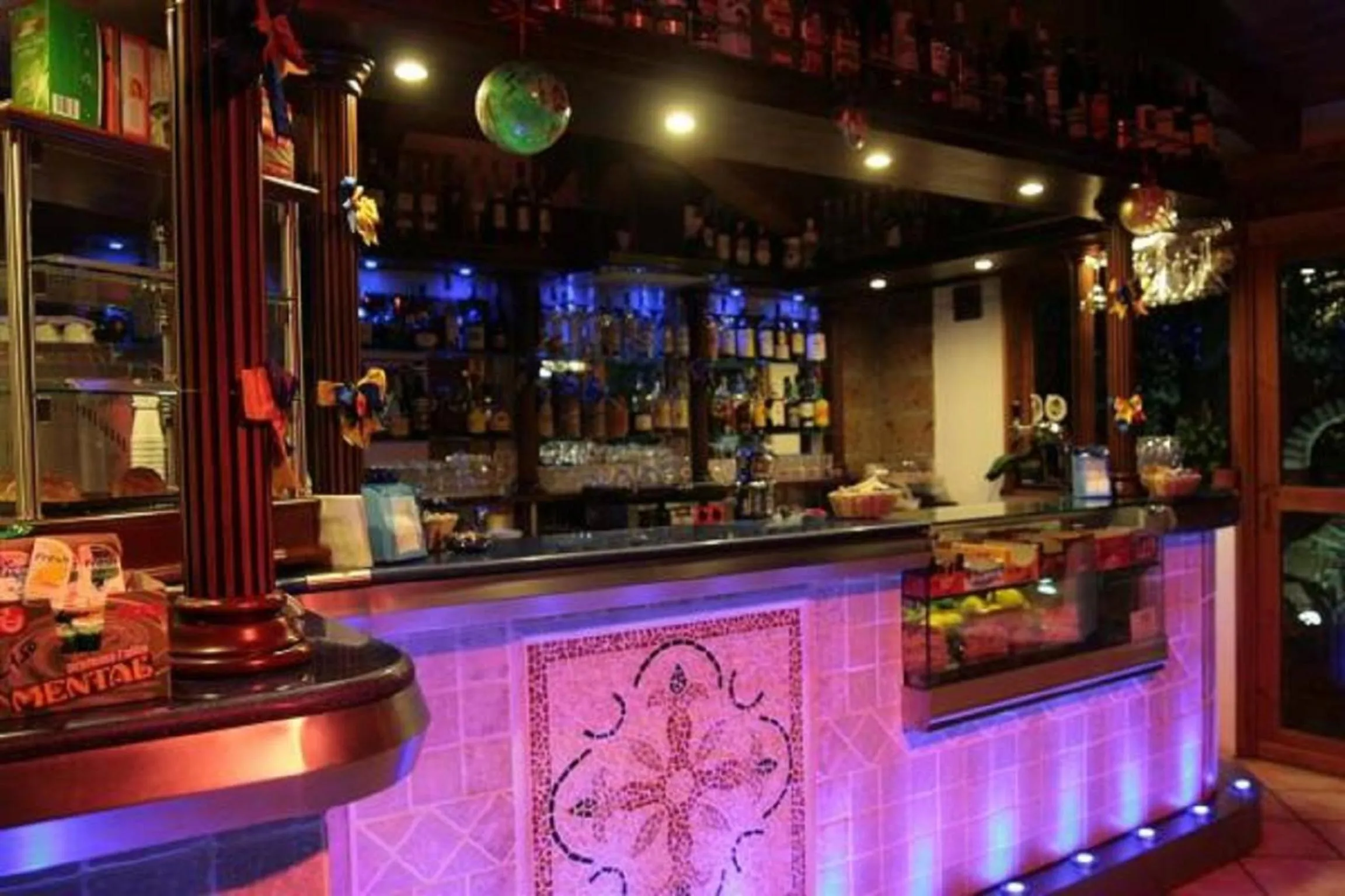 Restaurant/places to eat in Veio Residence Resort