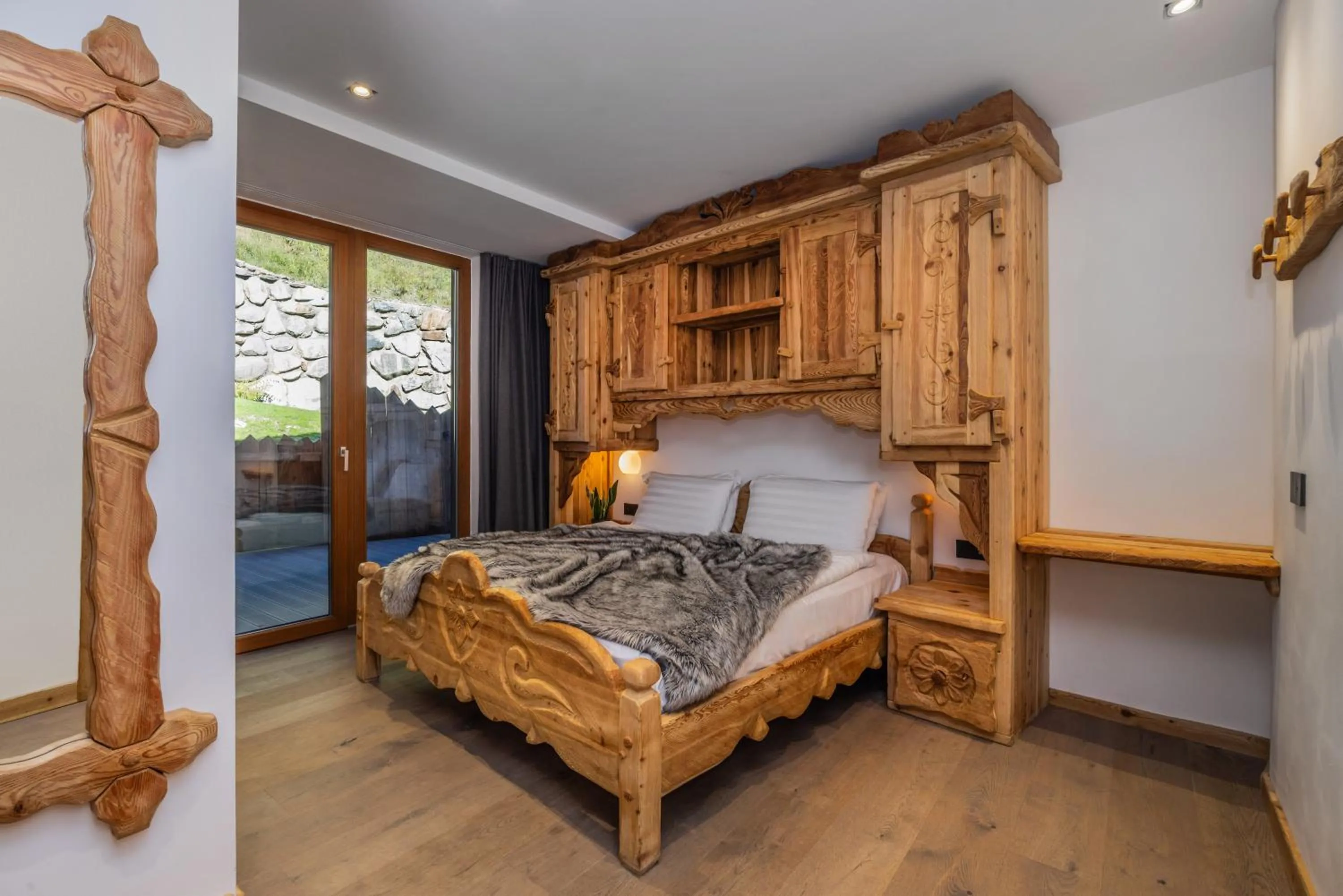 Bedroom, Bed in Hotel Chalet Al Foss - Adults Only
