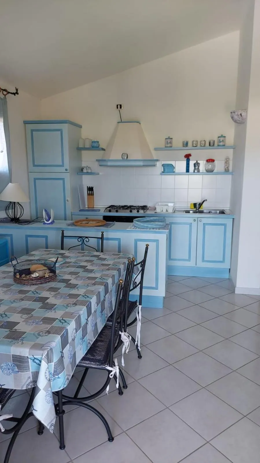 Kitchen or kitchenette in La Reggia Di Nausicaa