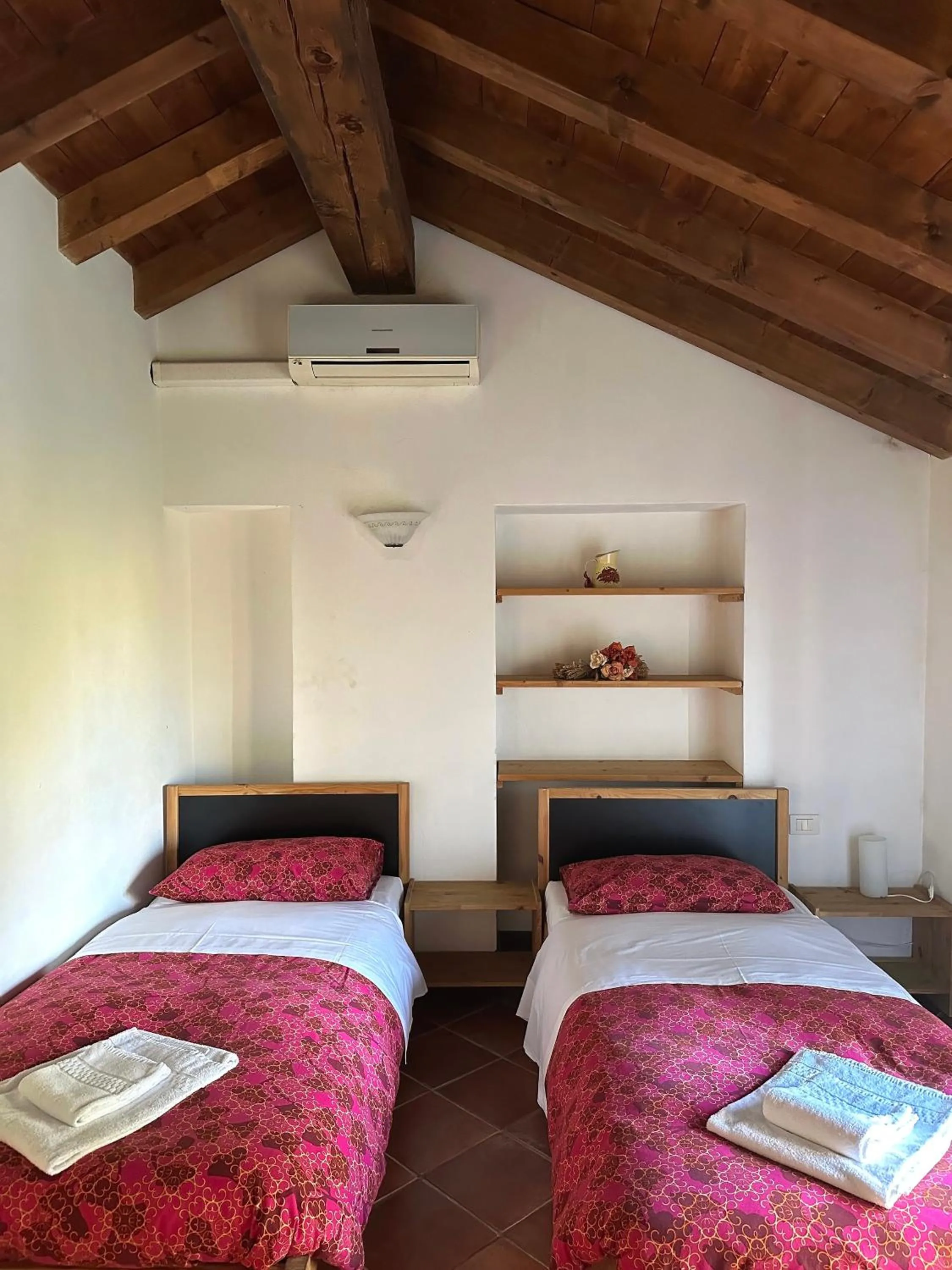 Bed in Agri Village Pavia
