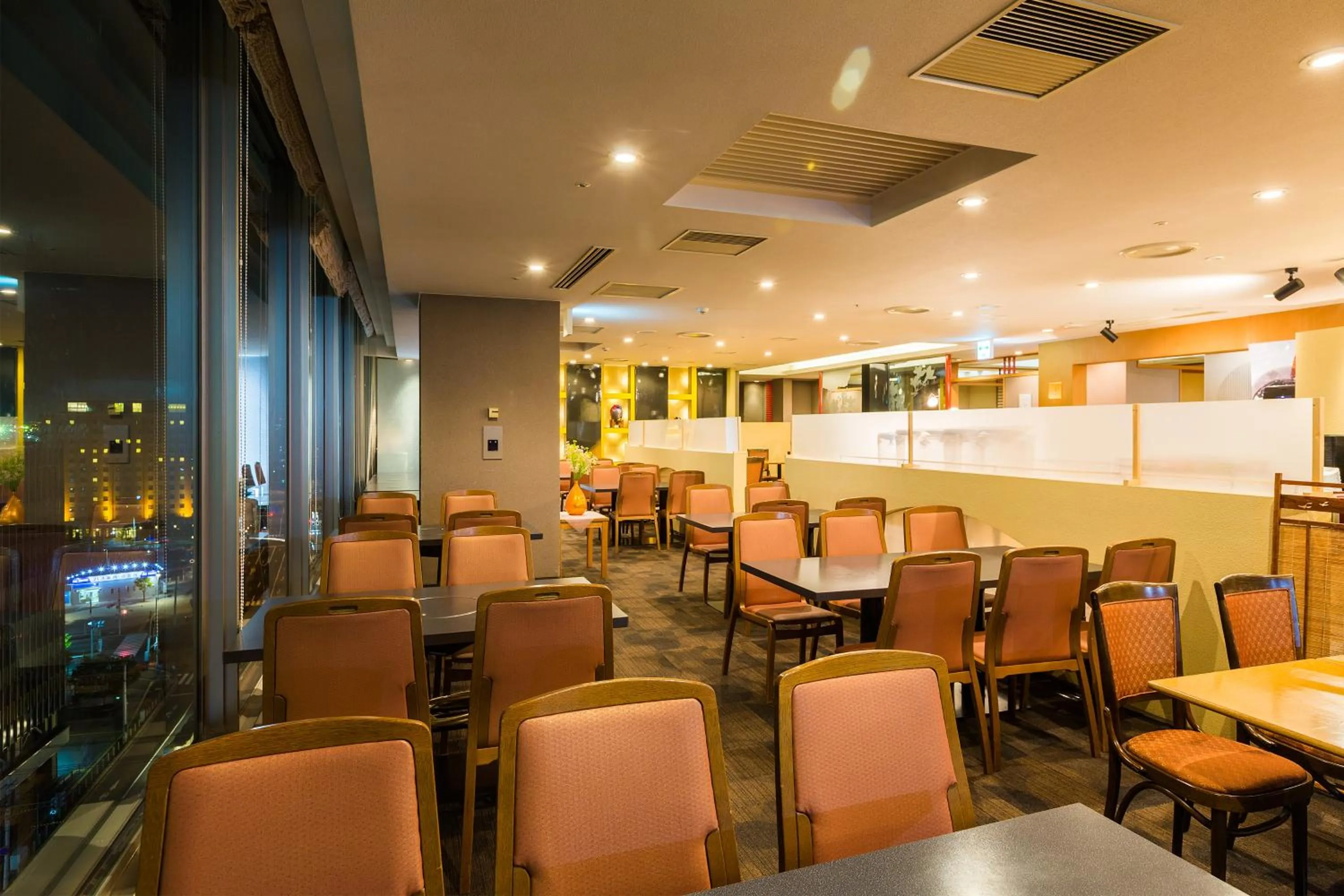 Restaurant/places to eat in Hotel Resol Hakodate