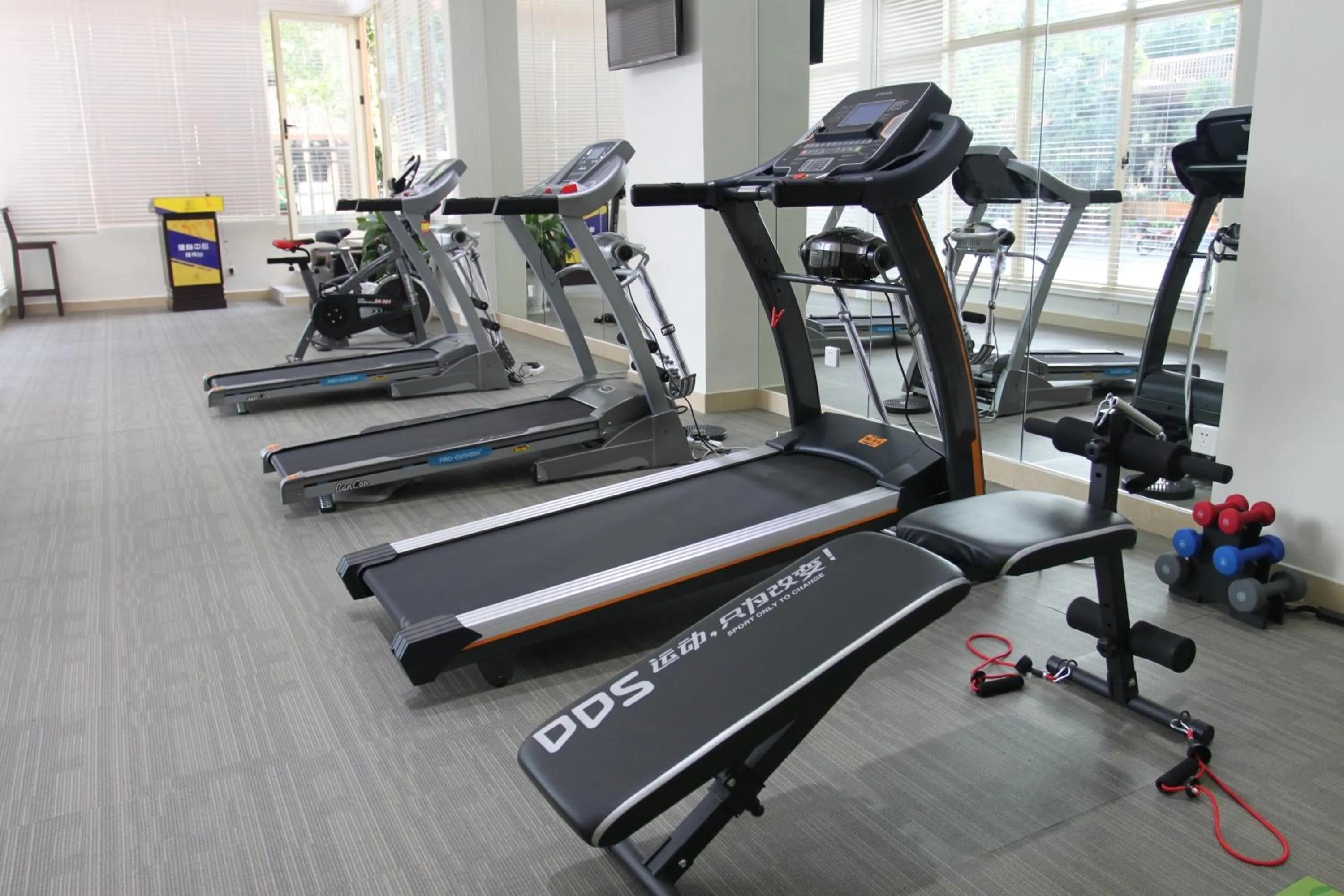 Fitness centre/facilities in Shengyi Holiday Villa Hotel
