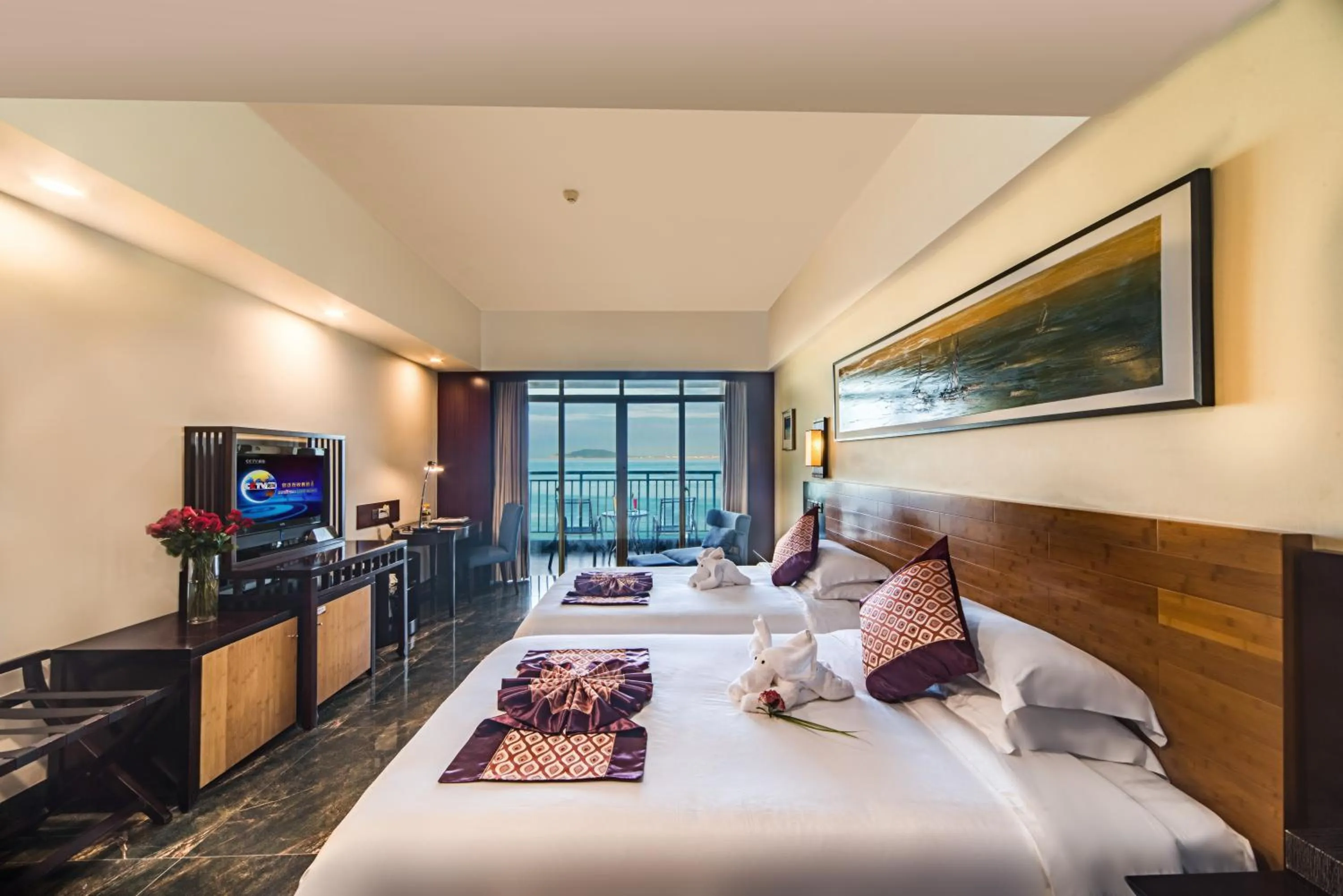 Photo of the whole room, Bed in Shengyi Holiday Villa Hotel