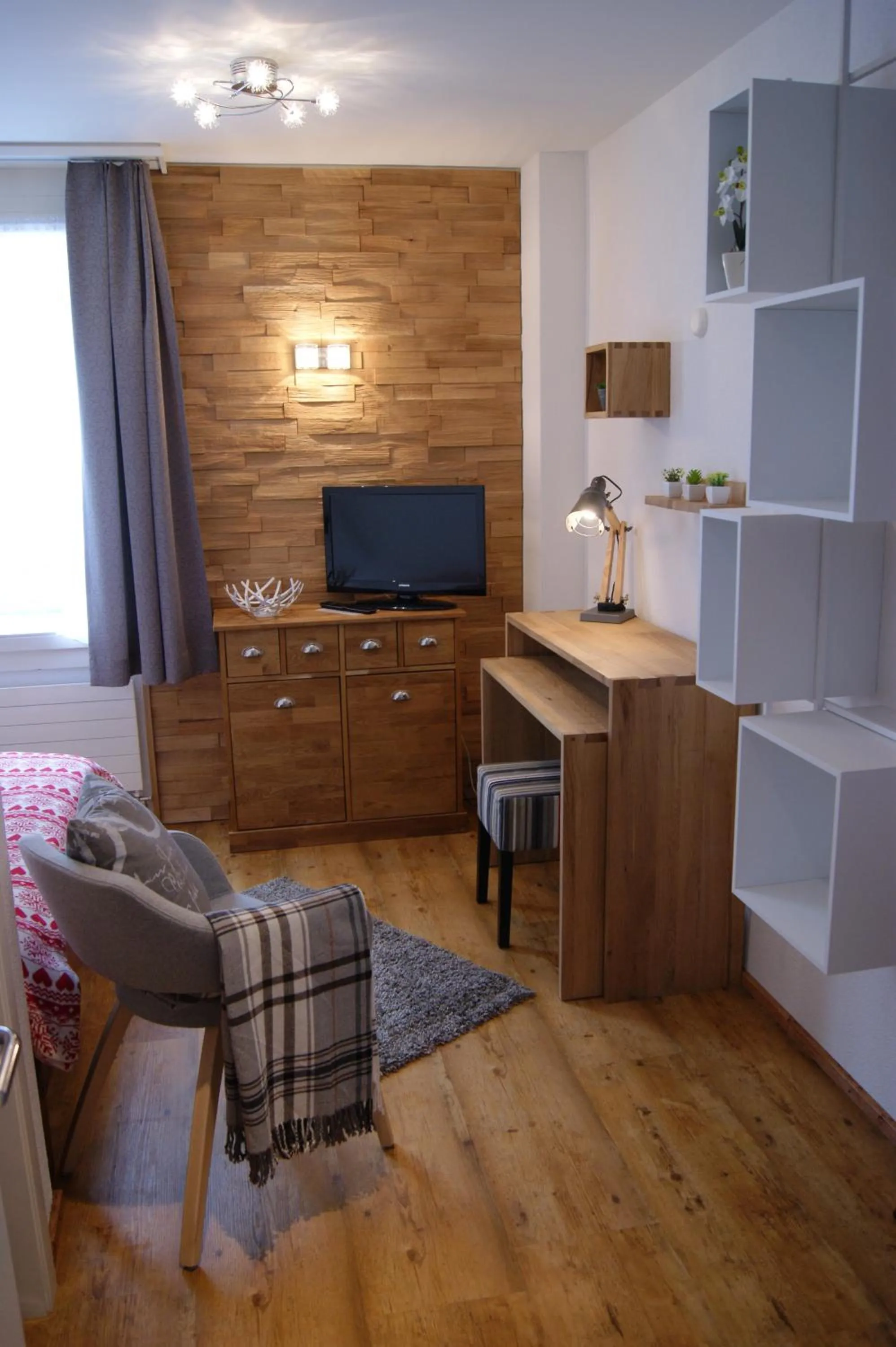 TV and multimedia in Hotel Schweizerhof