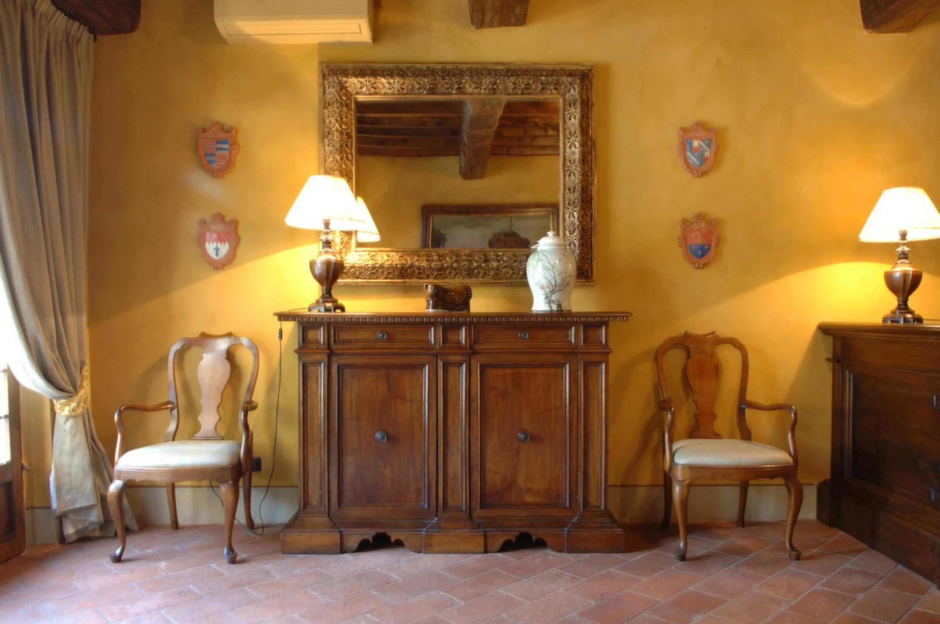 Lobby or reception in Hotel Torre di San Martino