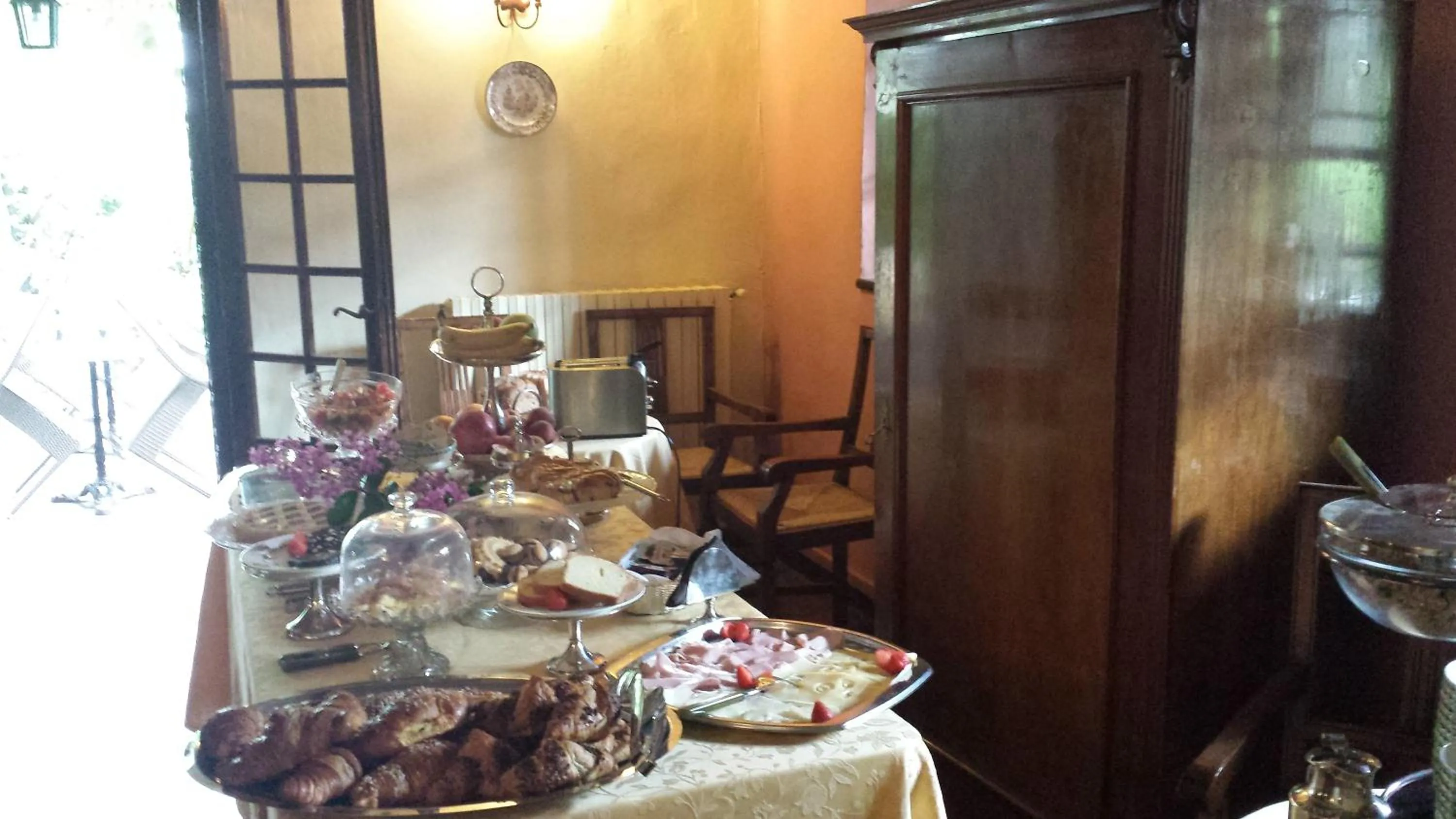 Food and drinks in Hotel Torre di San Martino