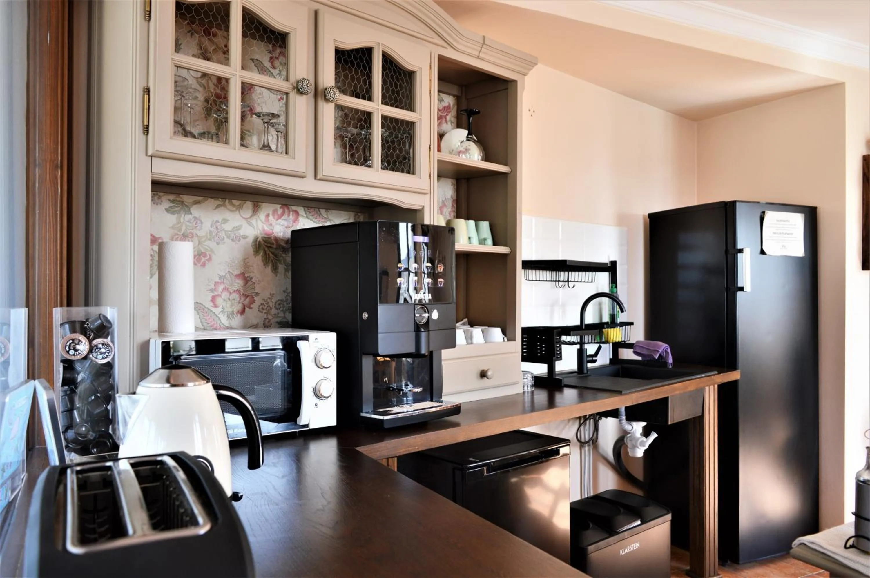 Coffee/tea facilities in Hotel Rural Alfajía de Antonio