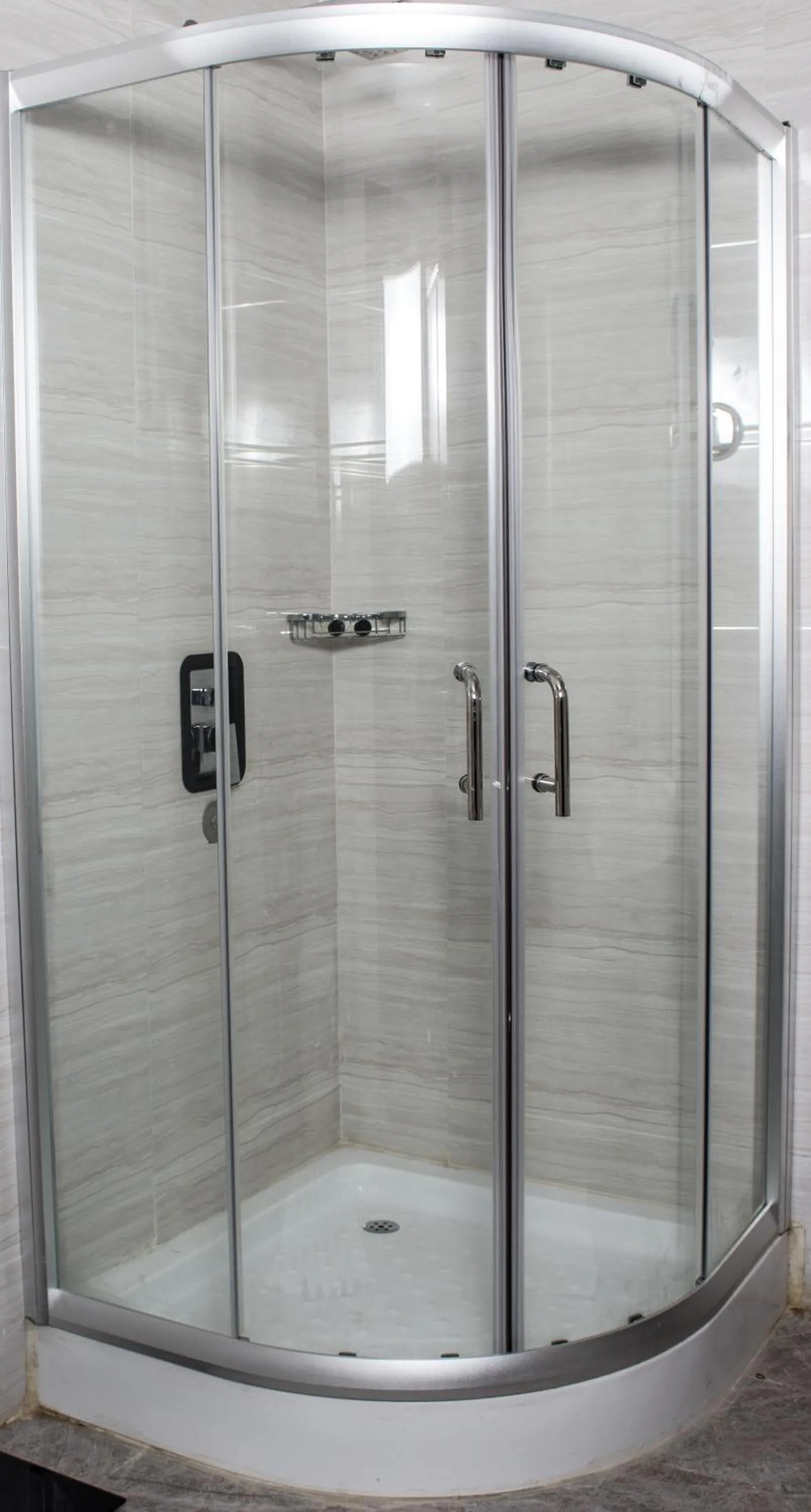 Shower in Citymax Hotel Aswan