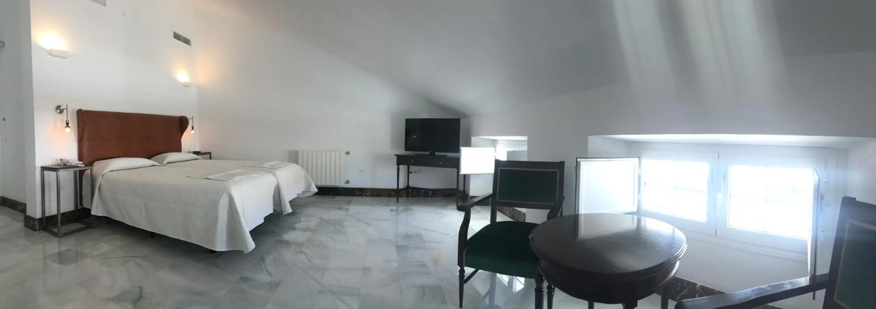 Photo of the whole room, Bed in Hotel Don Miguel