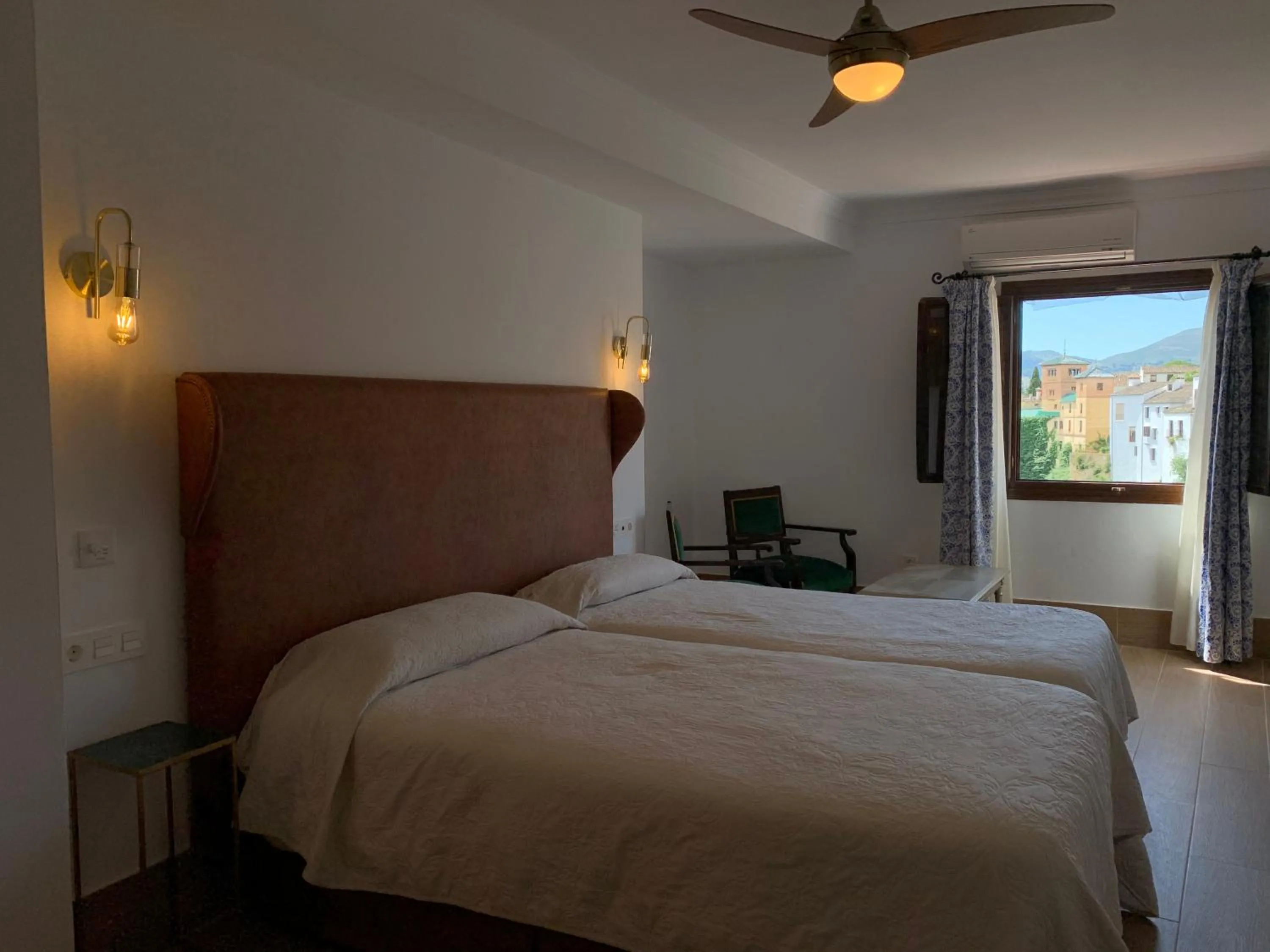 Photo of the whole room, Bed in Hotel Don Miguel